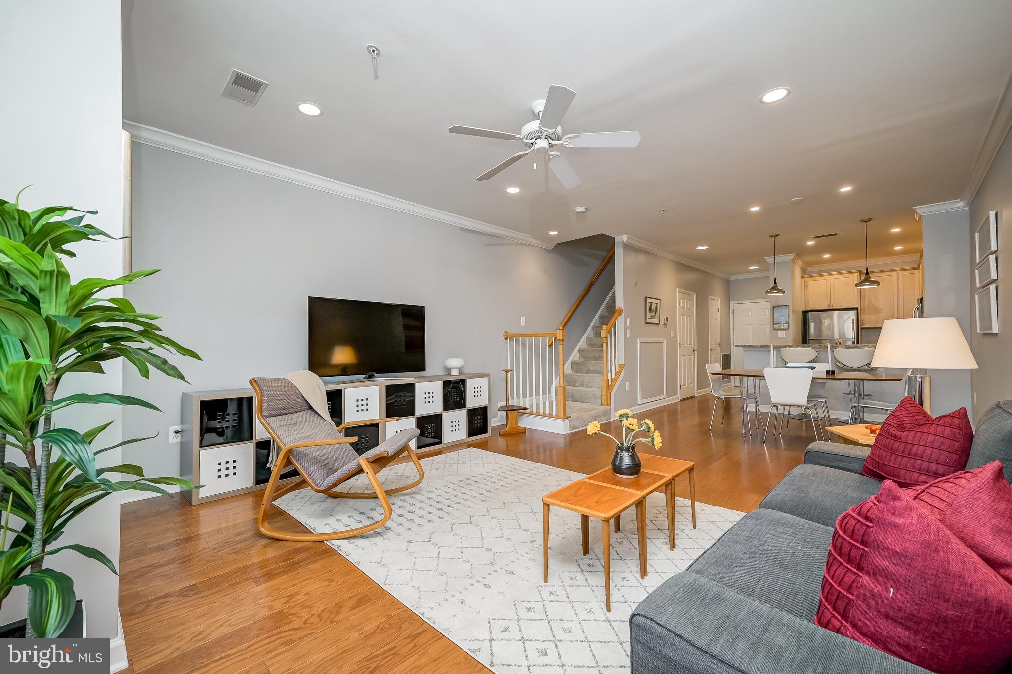 801 PLEASANT DRIVE 80108