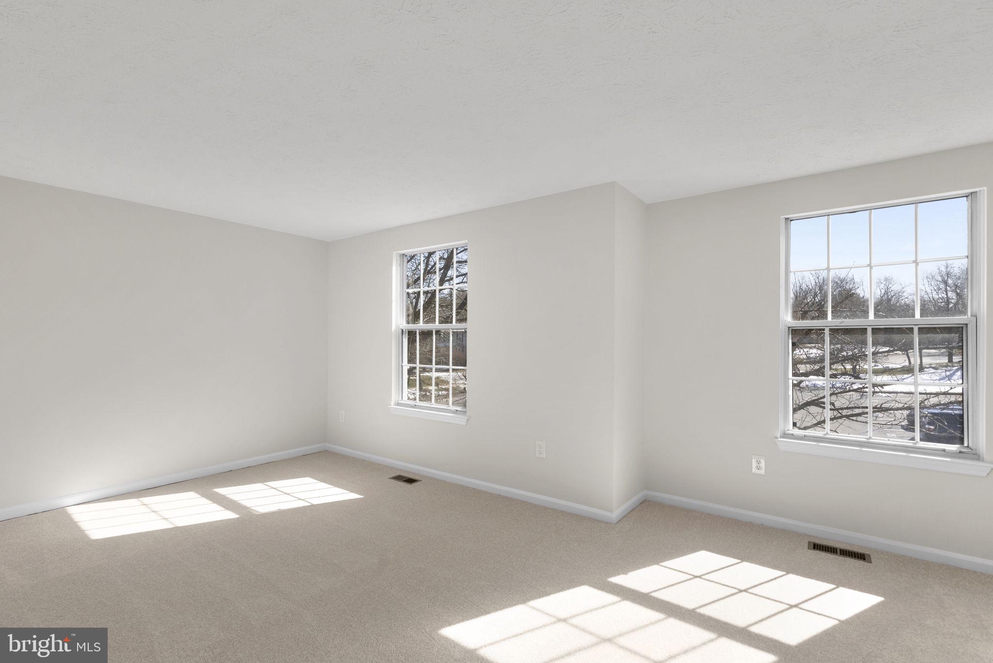 GREENCASTLE LAKE - Residential