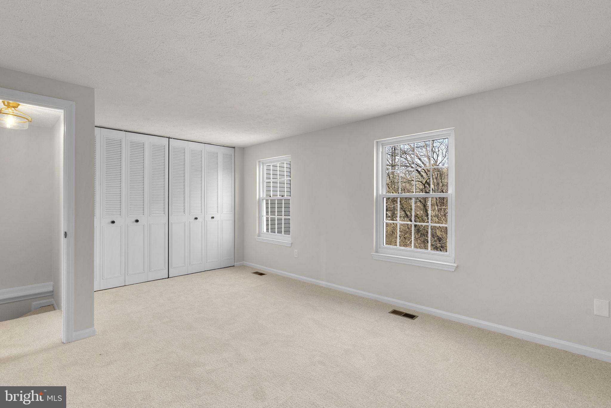 GREENCASTLE LAKE - Residential