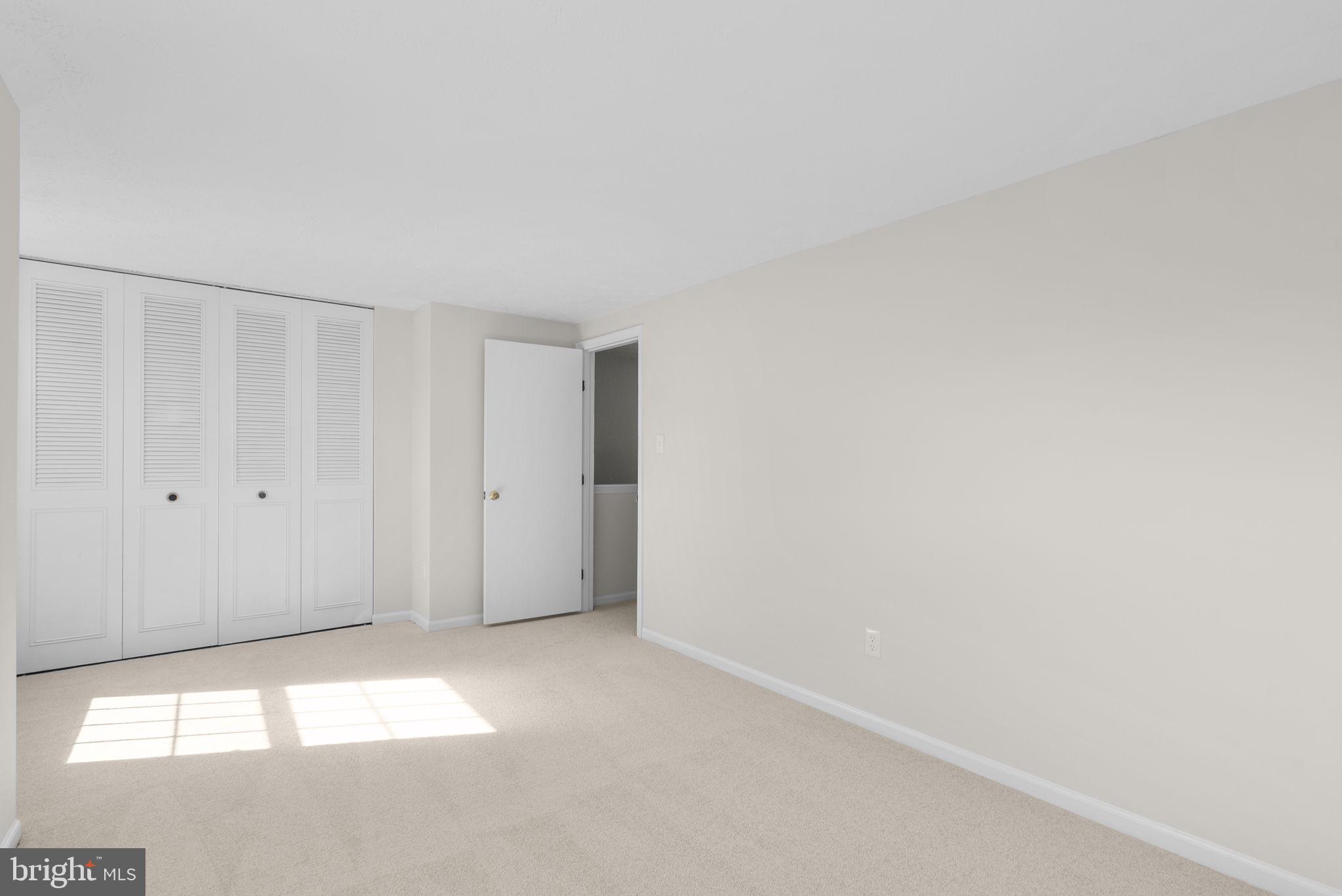 GREENCASTLE LAKE - Residential