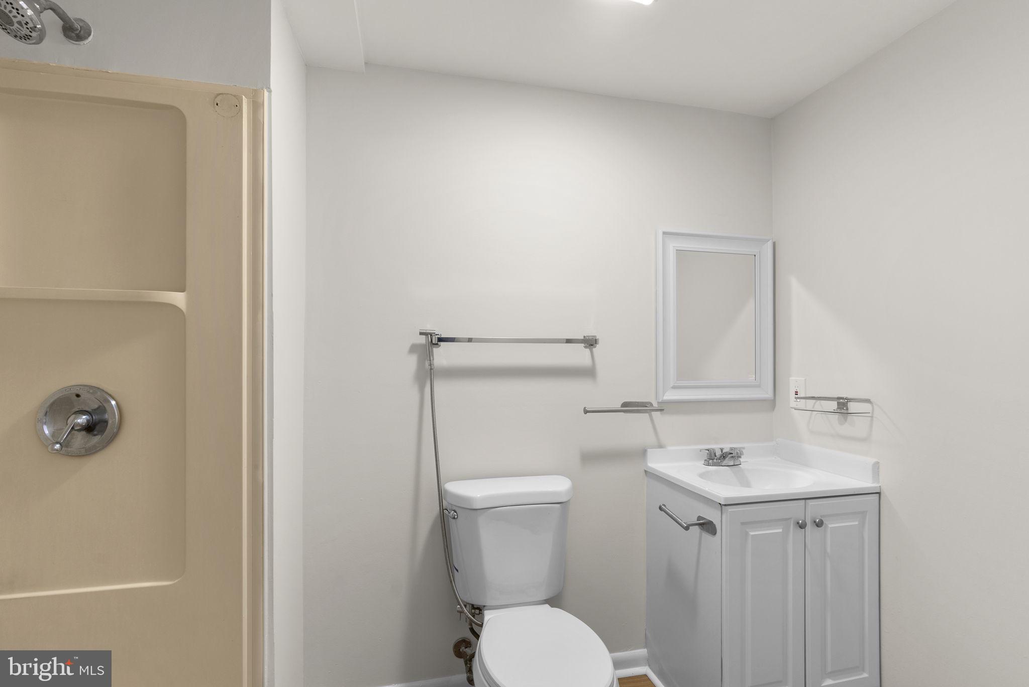 GREENCASTLE LAKE - Residential