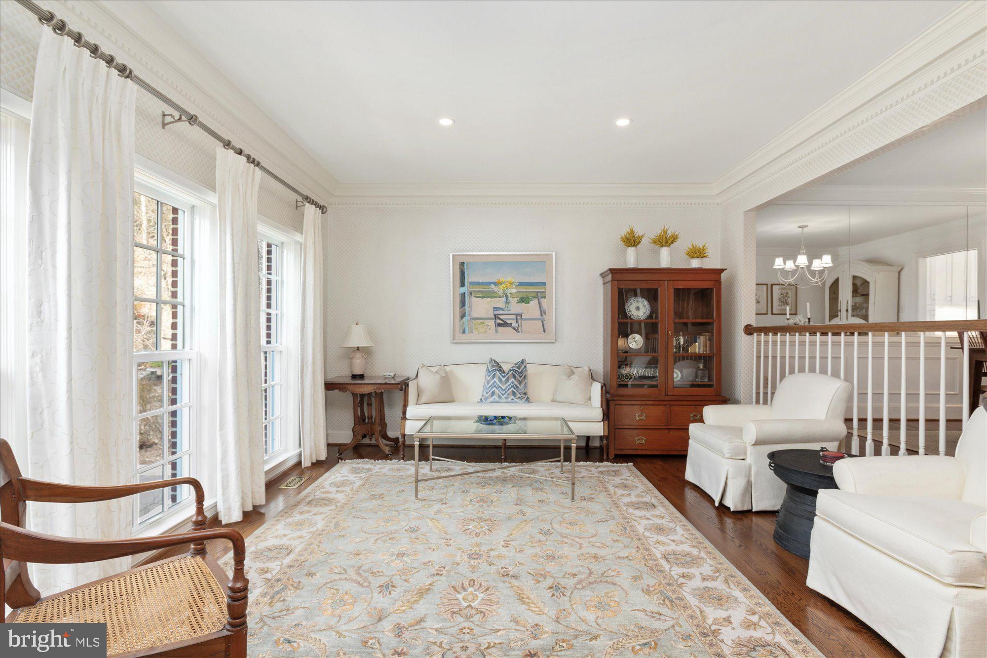 RIVER HILL - Residential