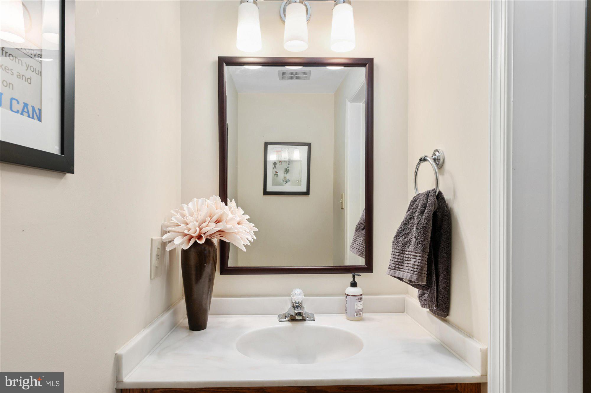 RIVER HILL - Residential