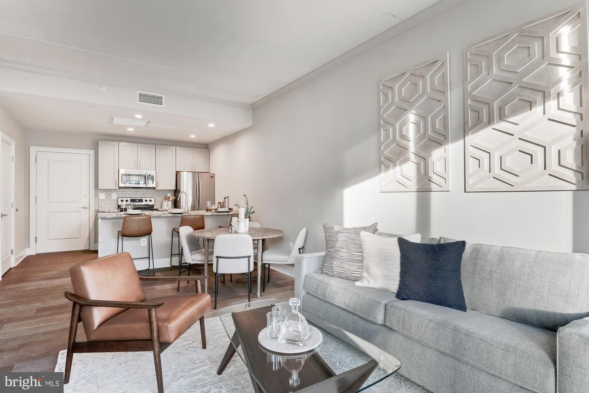 LOGAN SQUARE - Residential Lease