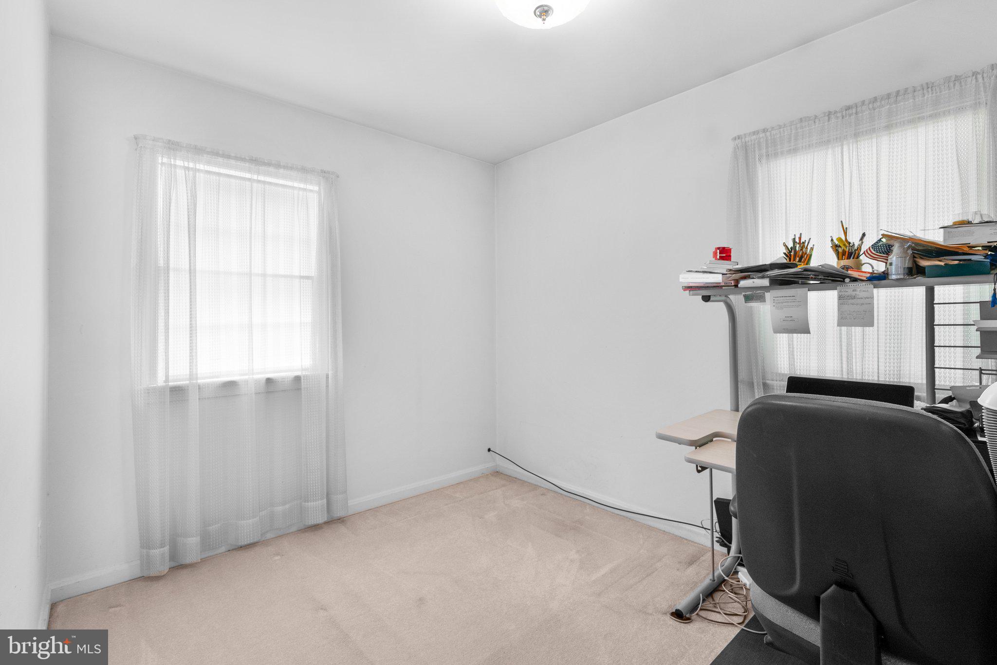 KNOLLWOOD ESTATES - Residential