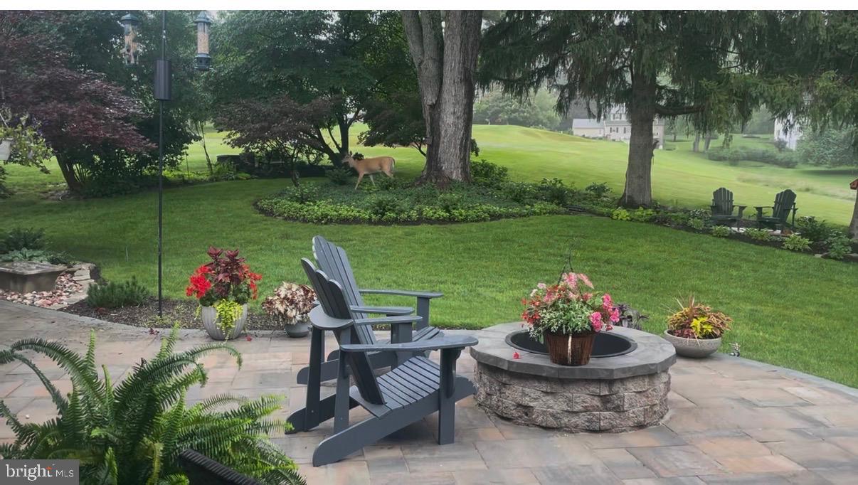 905 SAINT ANDREWS WAY