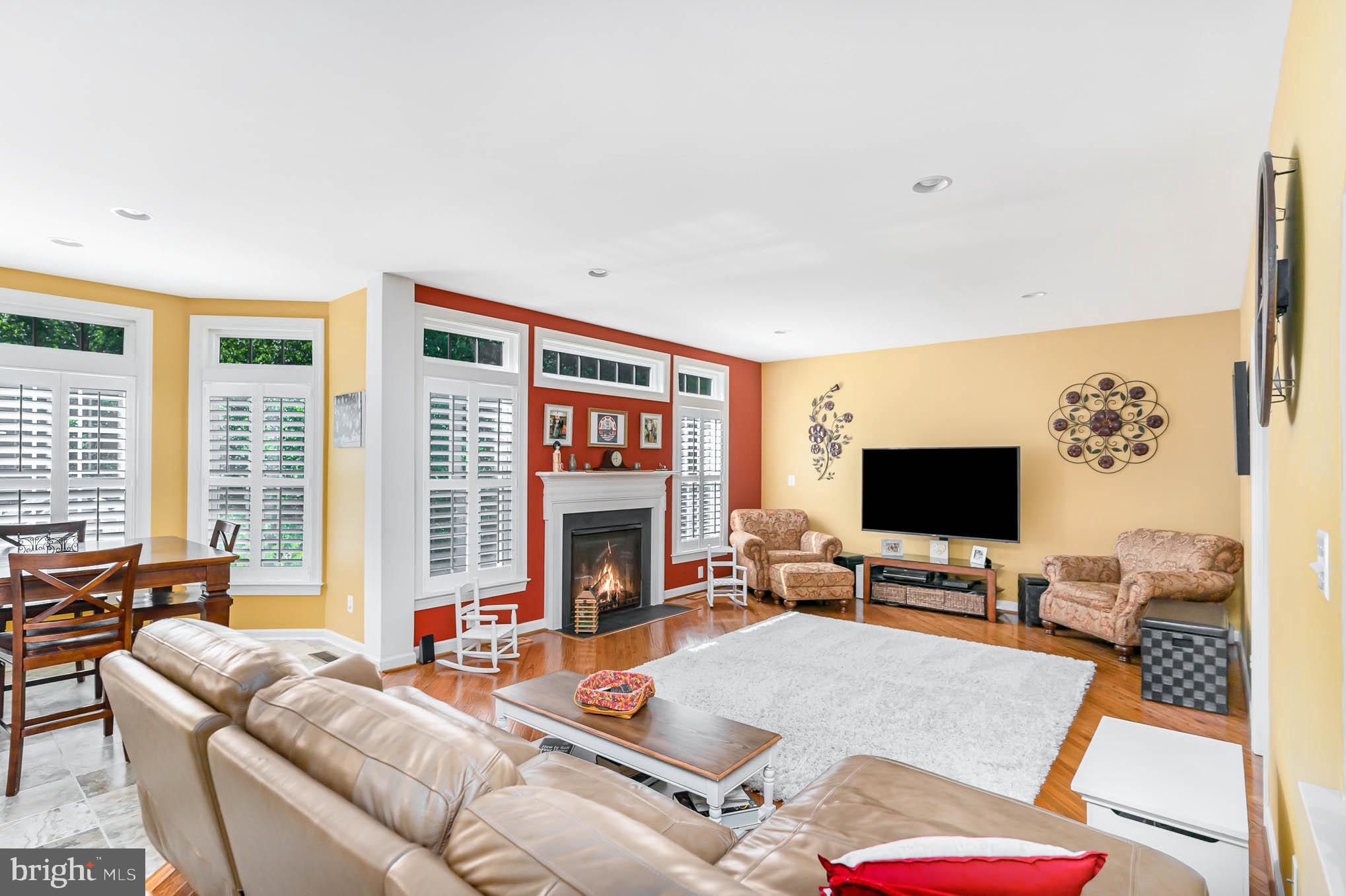 ENCLAVE AT PERRY HALL - Residential