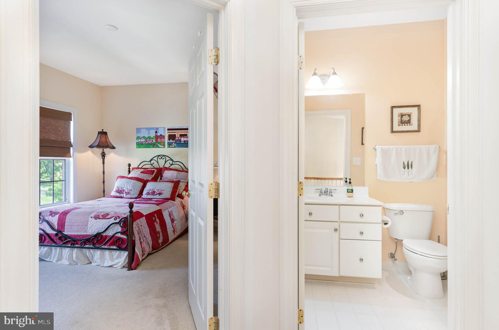 ENCLAVE AT PERRY HALL - Residential