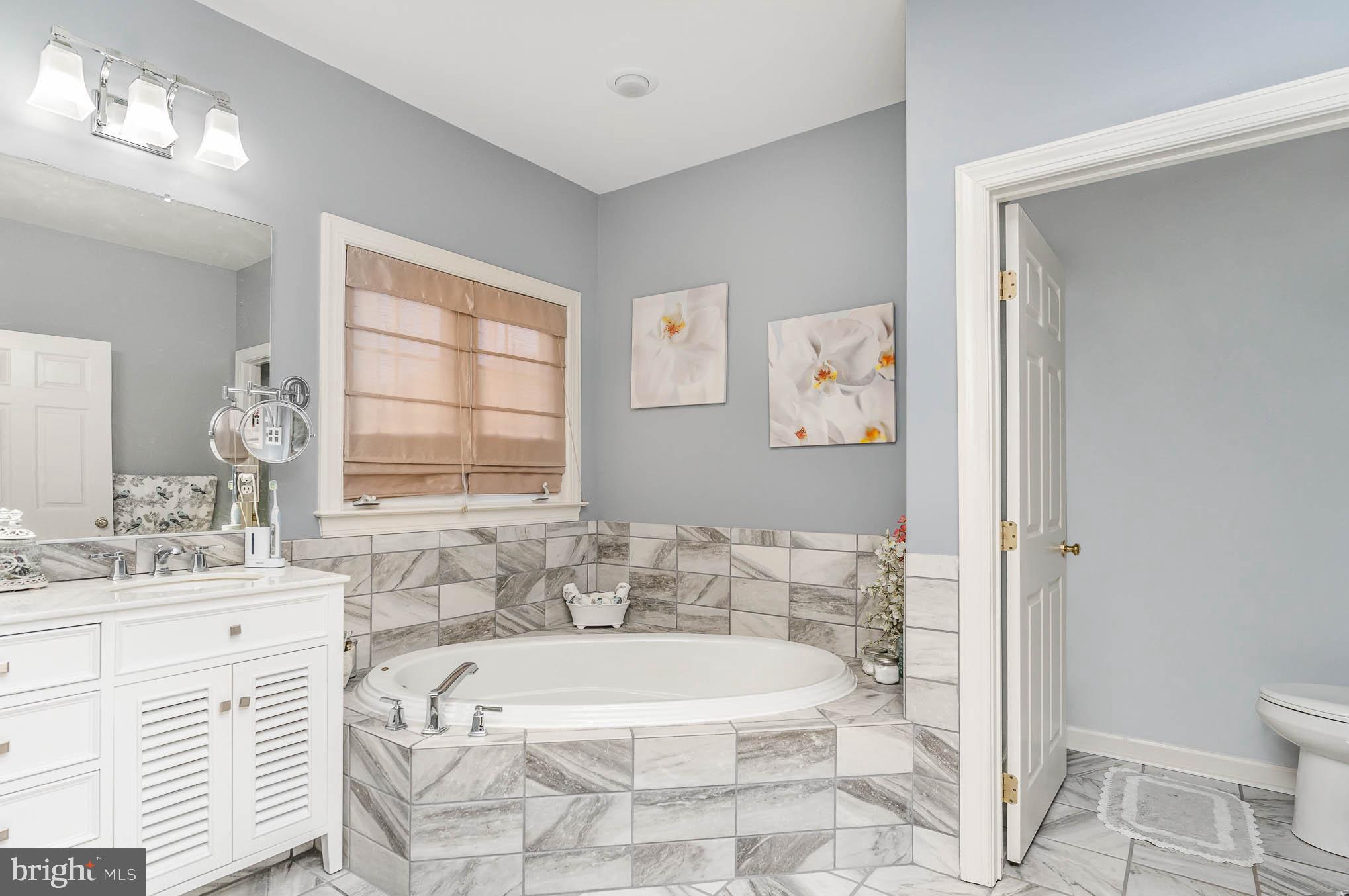 ENCLAVE AT PERRY HALL - Residential