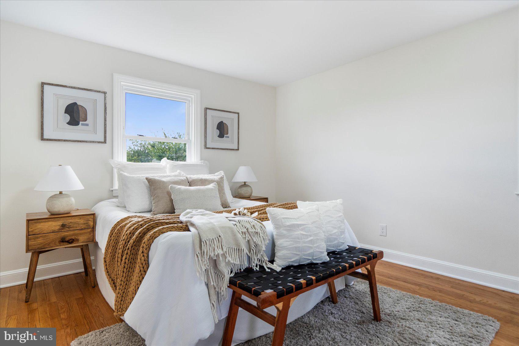 EDNOR GARDENS - LAKESIDE - Residential