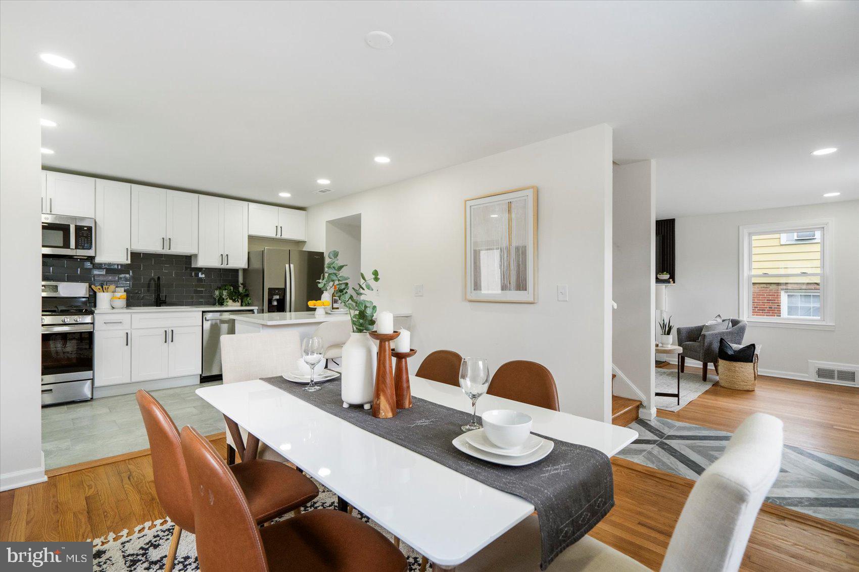 EDNOR GARDENS - LAKESIDE - Residential