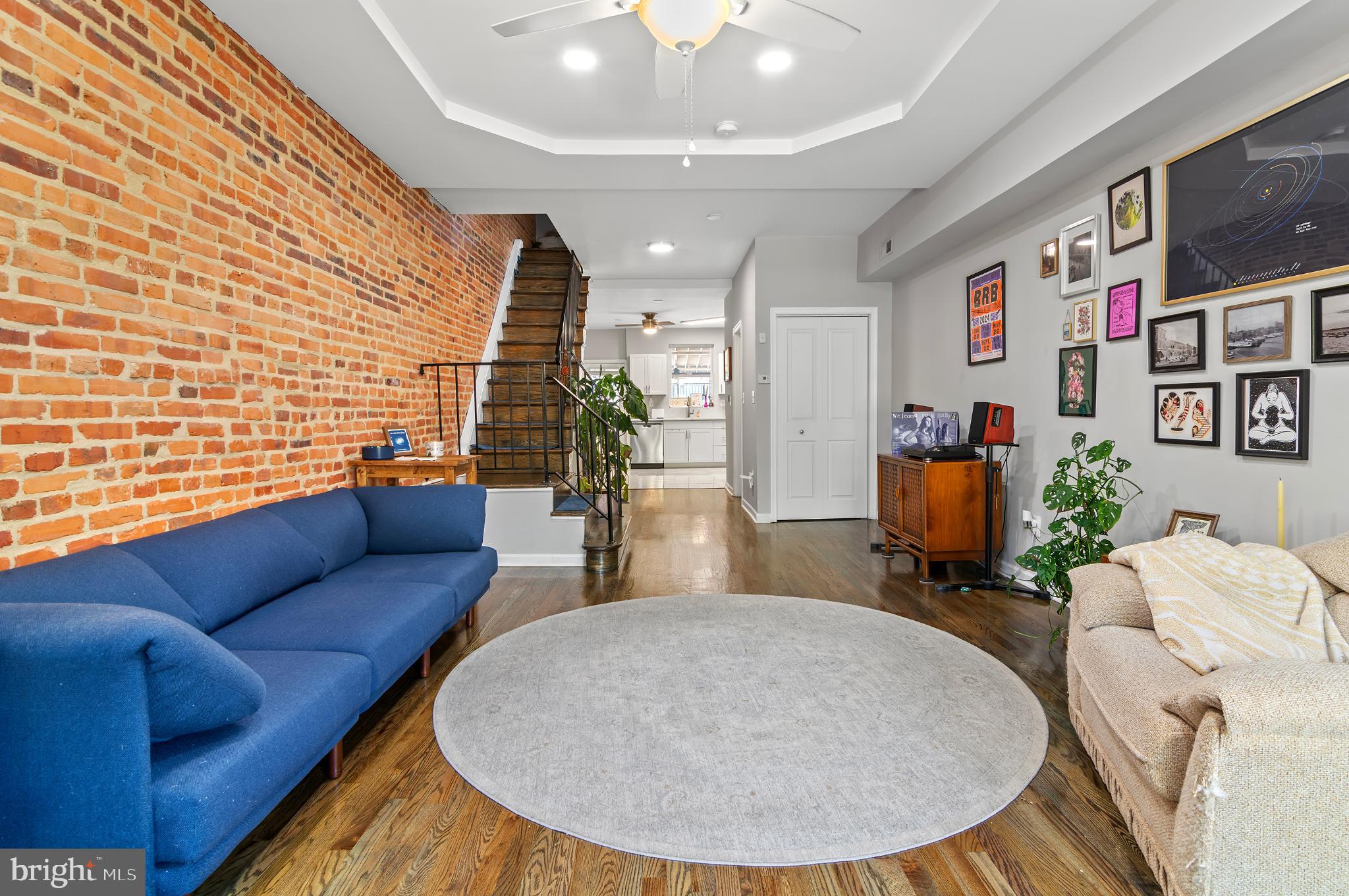 GREEKTOWN - Residential