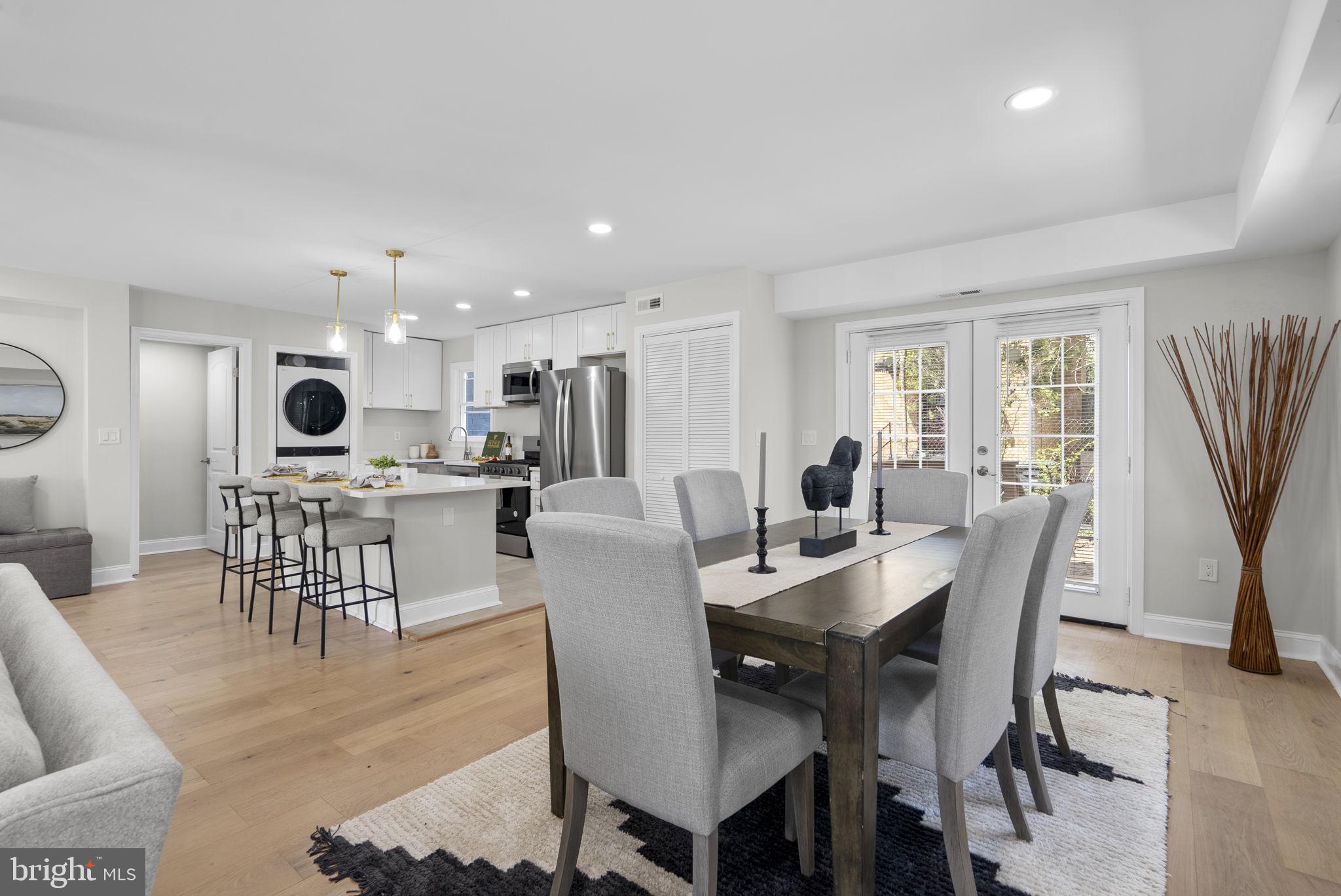 712 CONGRESS STREET SE