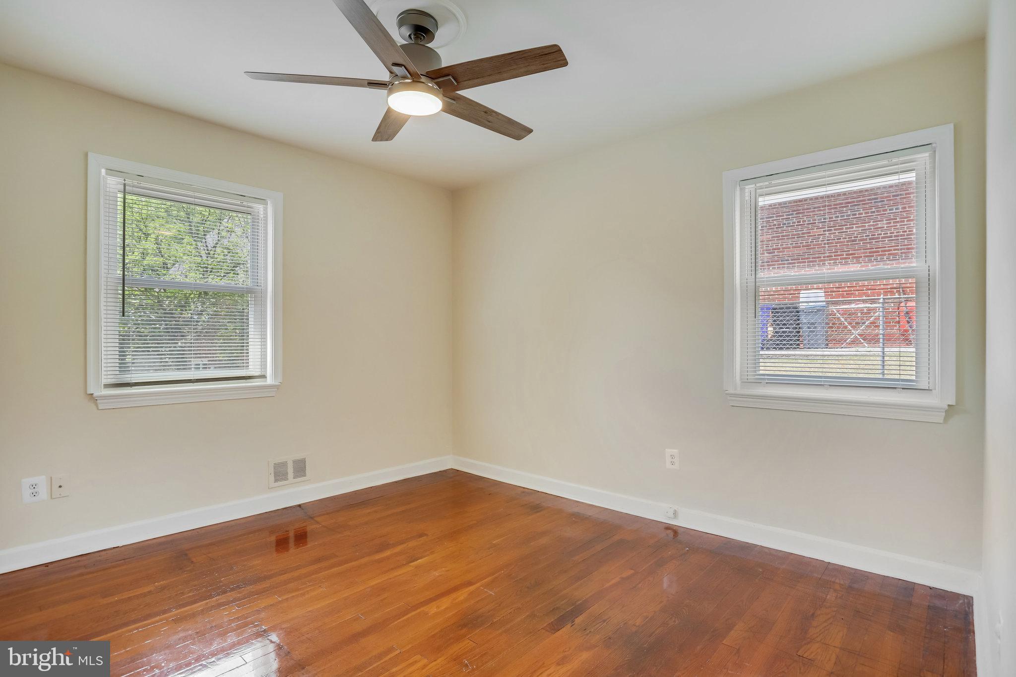 TAKOMA PARK - Residential