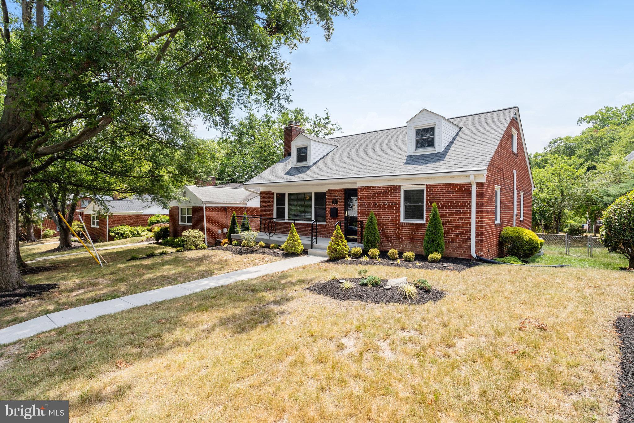 TAKOMA PARK - Residential