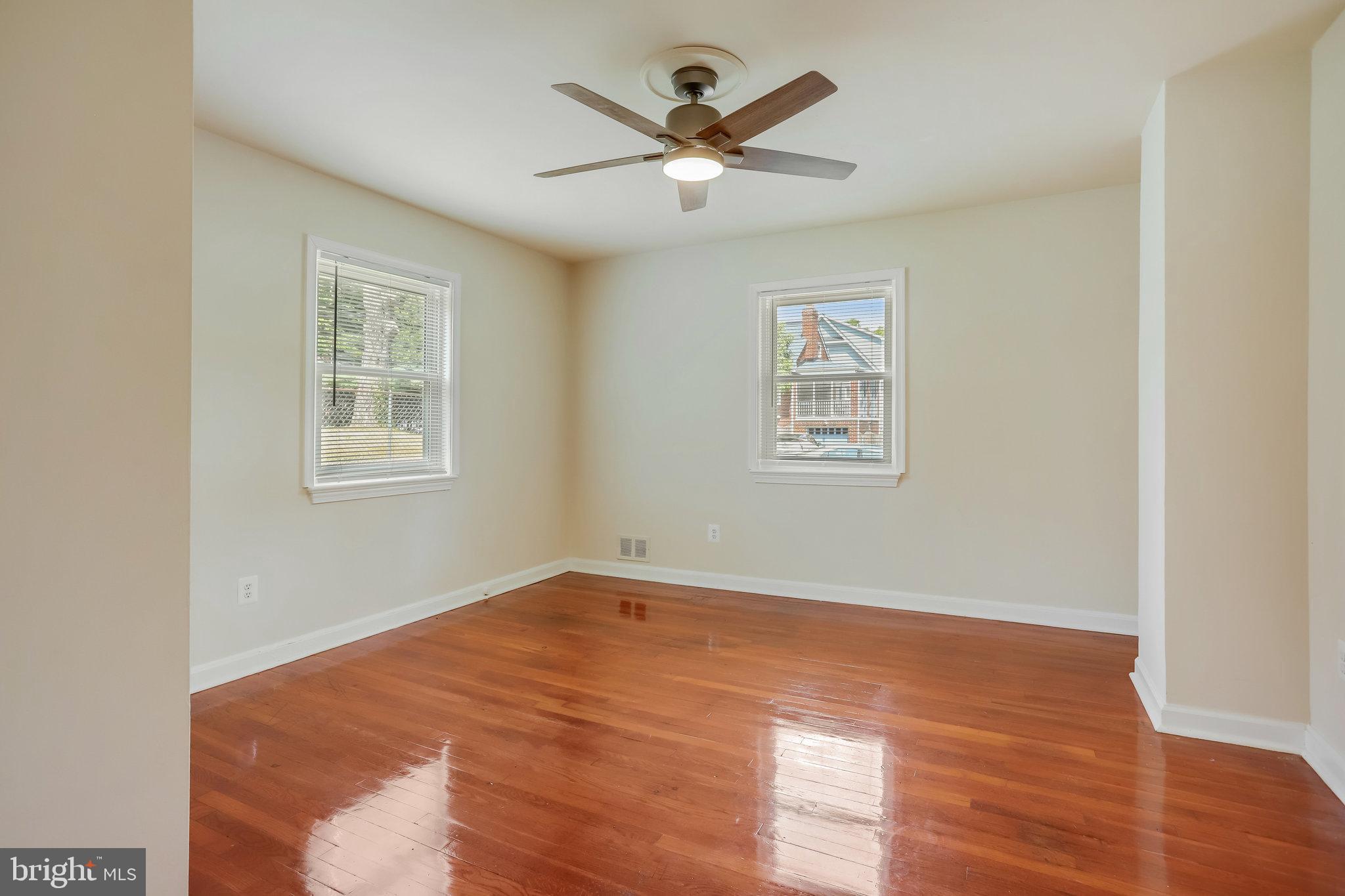 TAKOMA PARK - Residential