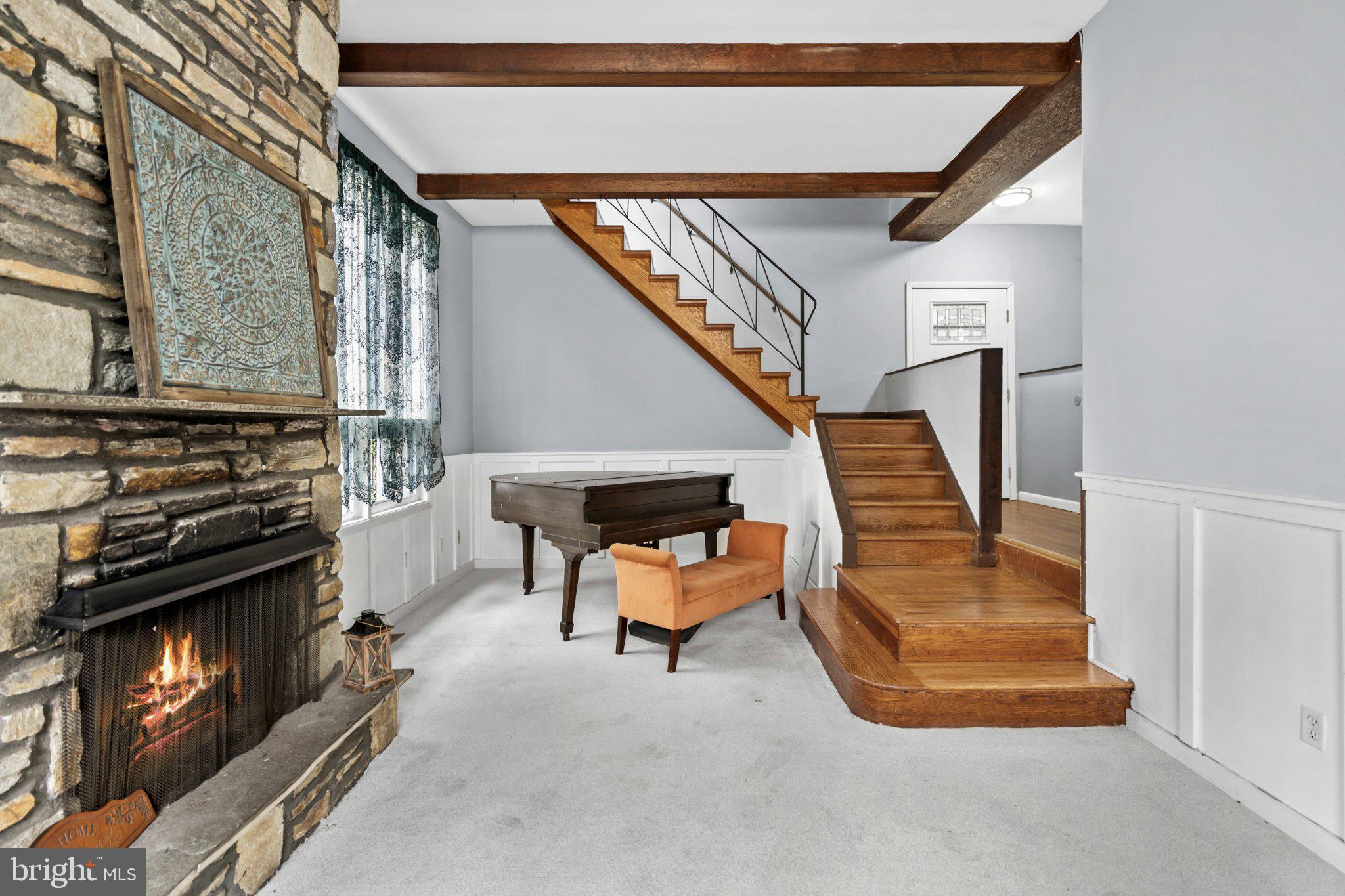 609 FOSTER ROAD