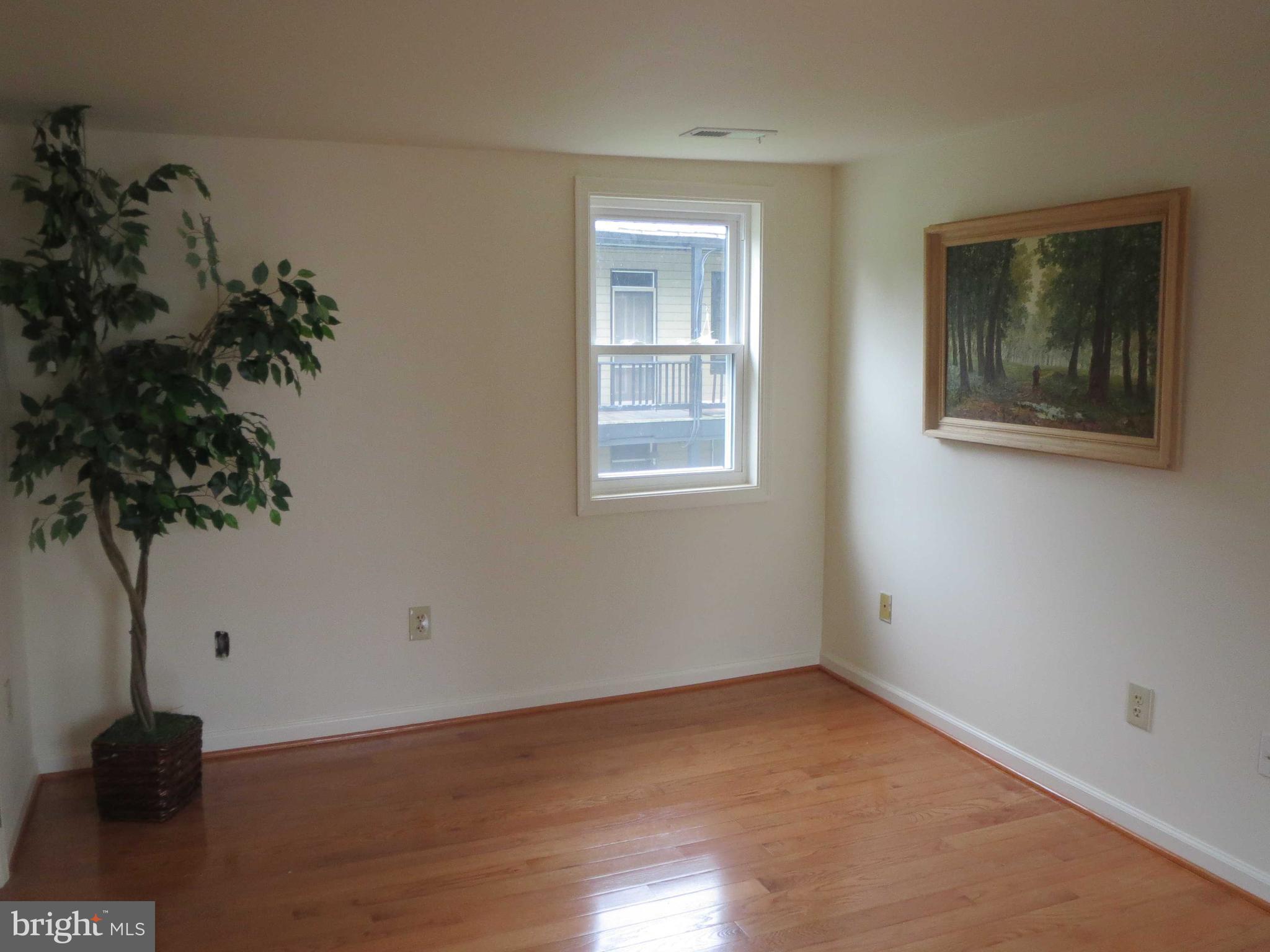 DOWNTOWN FREDERICK - Residential Lease