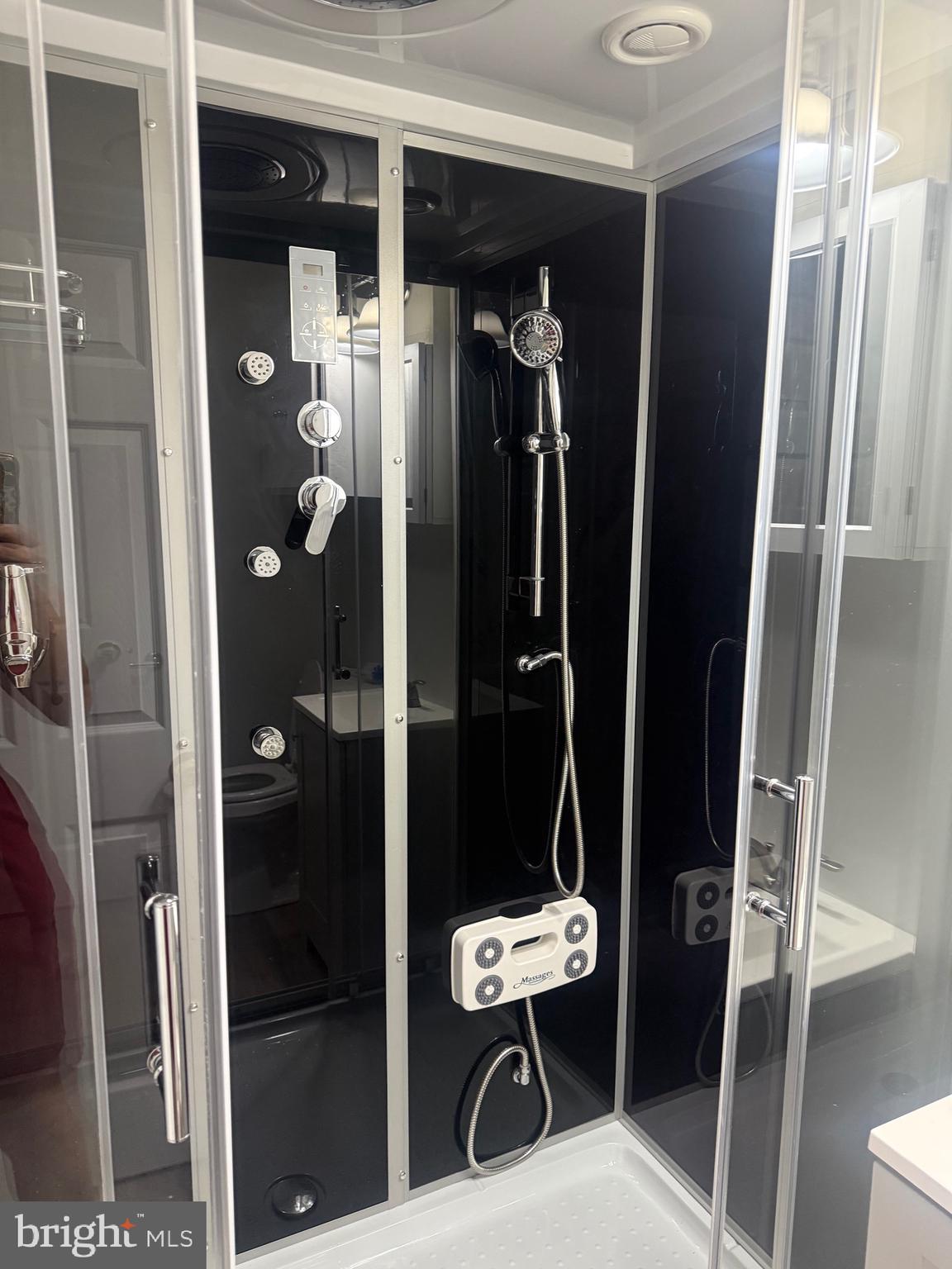 HISTORIC CHARLES TOWN - Residential