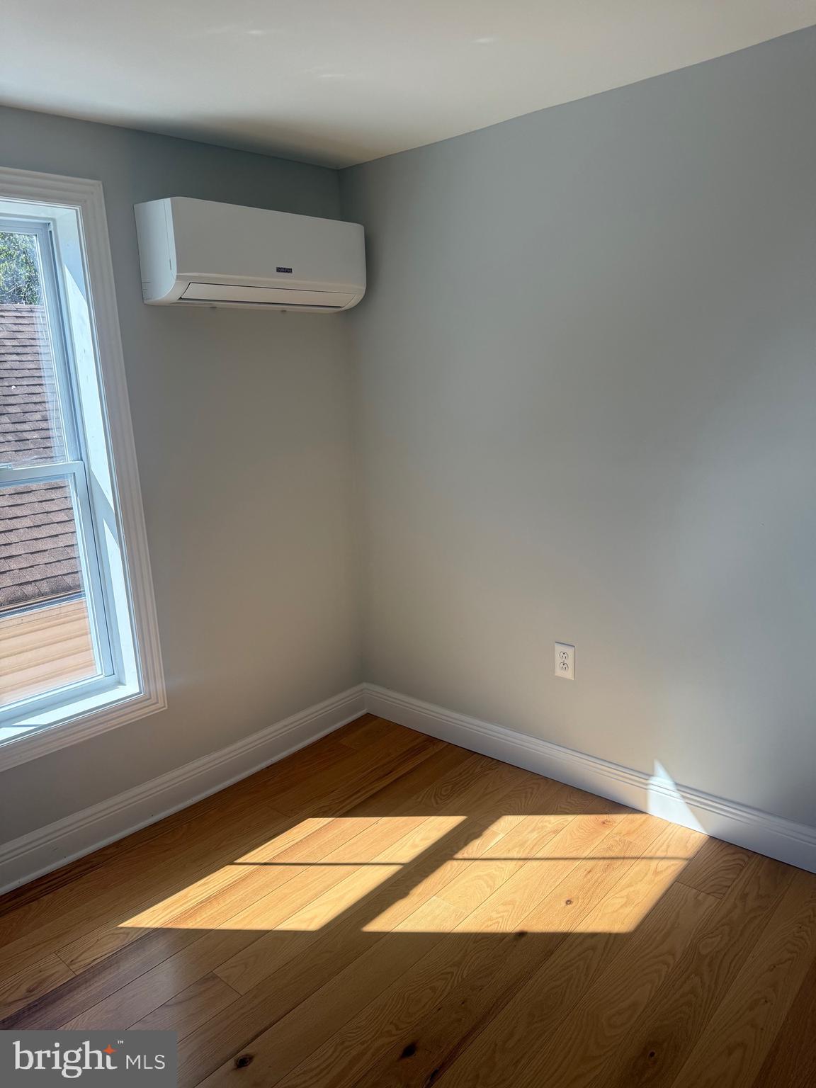 HISTORIC CHARLES TOWN - Residential