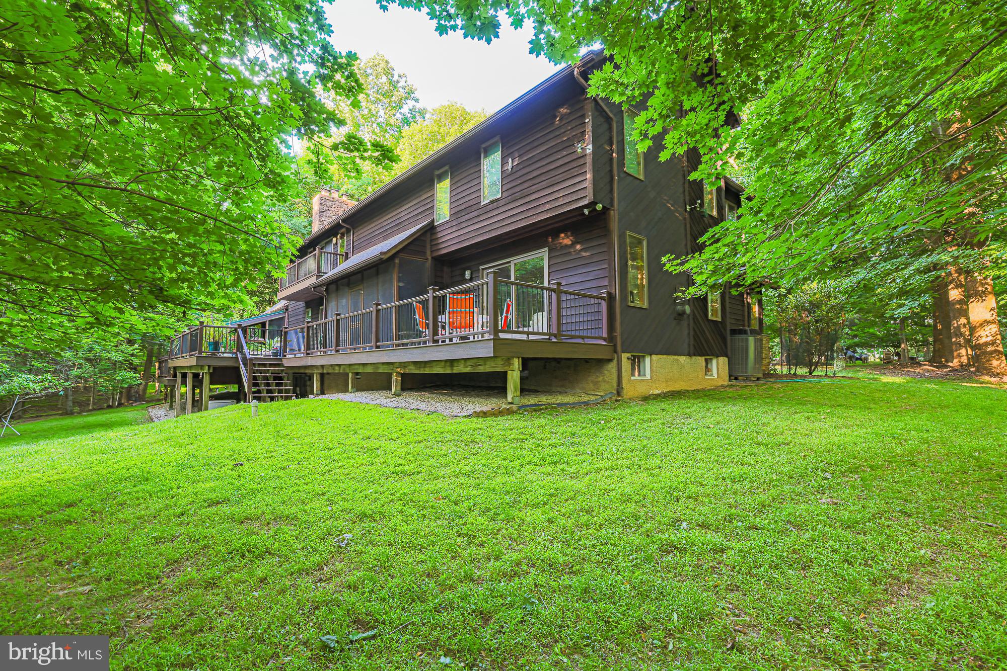 17 MONTVIEU COURT