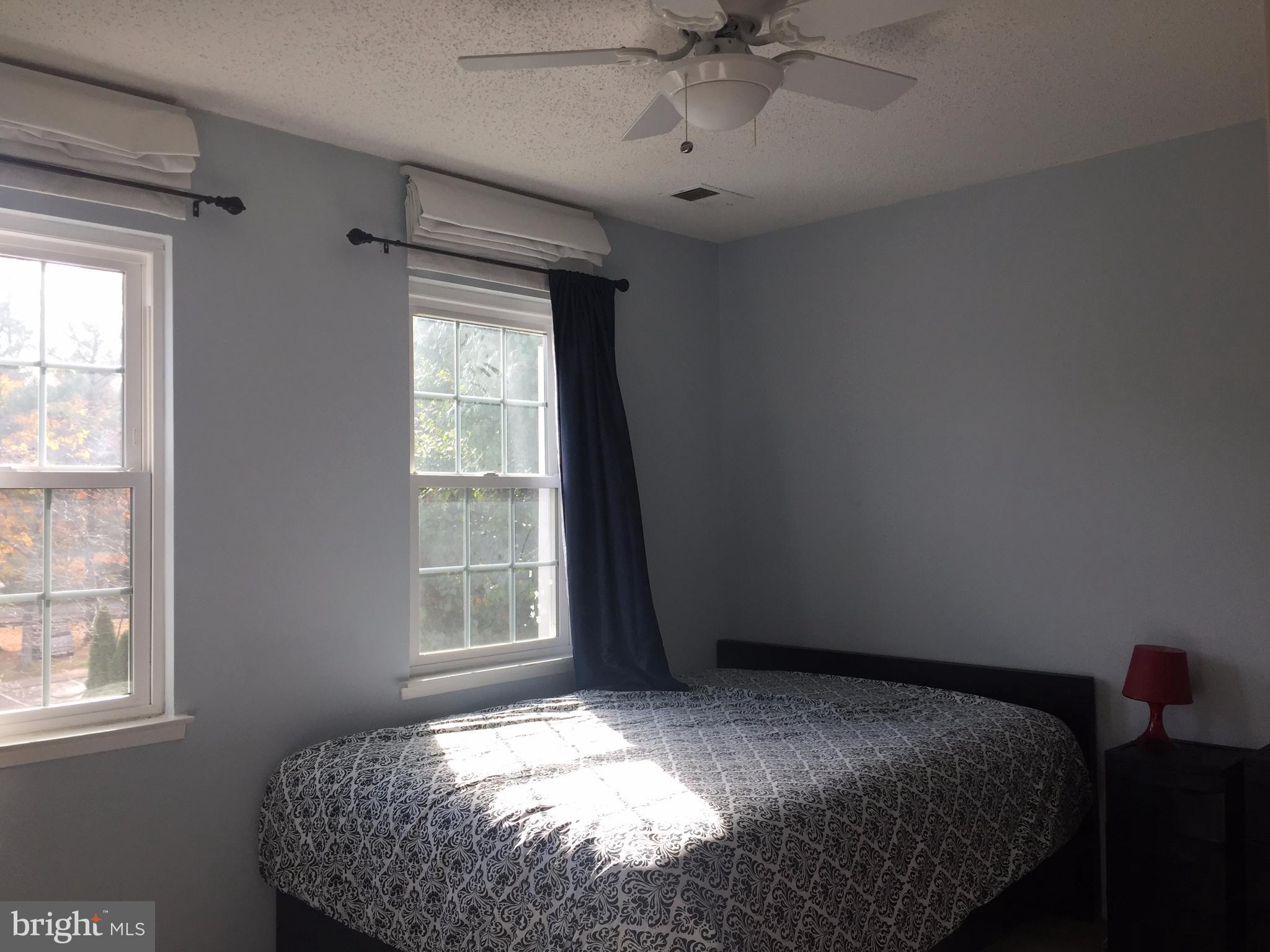 HUNTERS SQUARE - Residential Lease