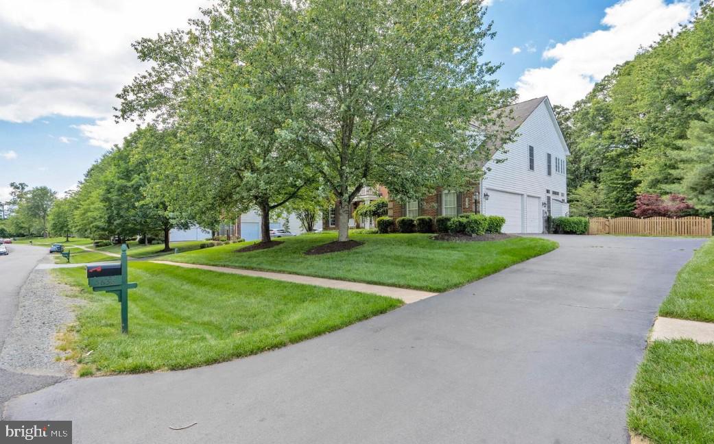 OAK VALLEY - Residential