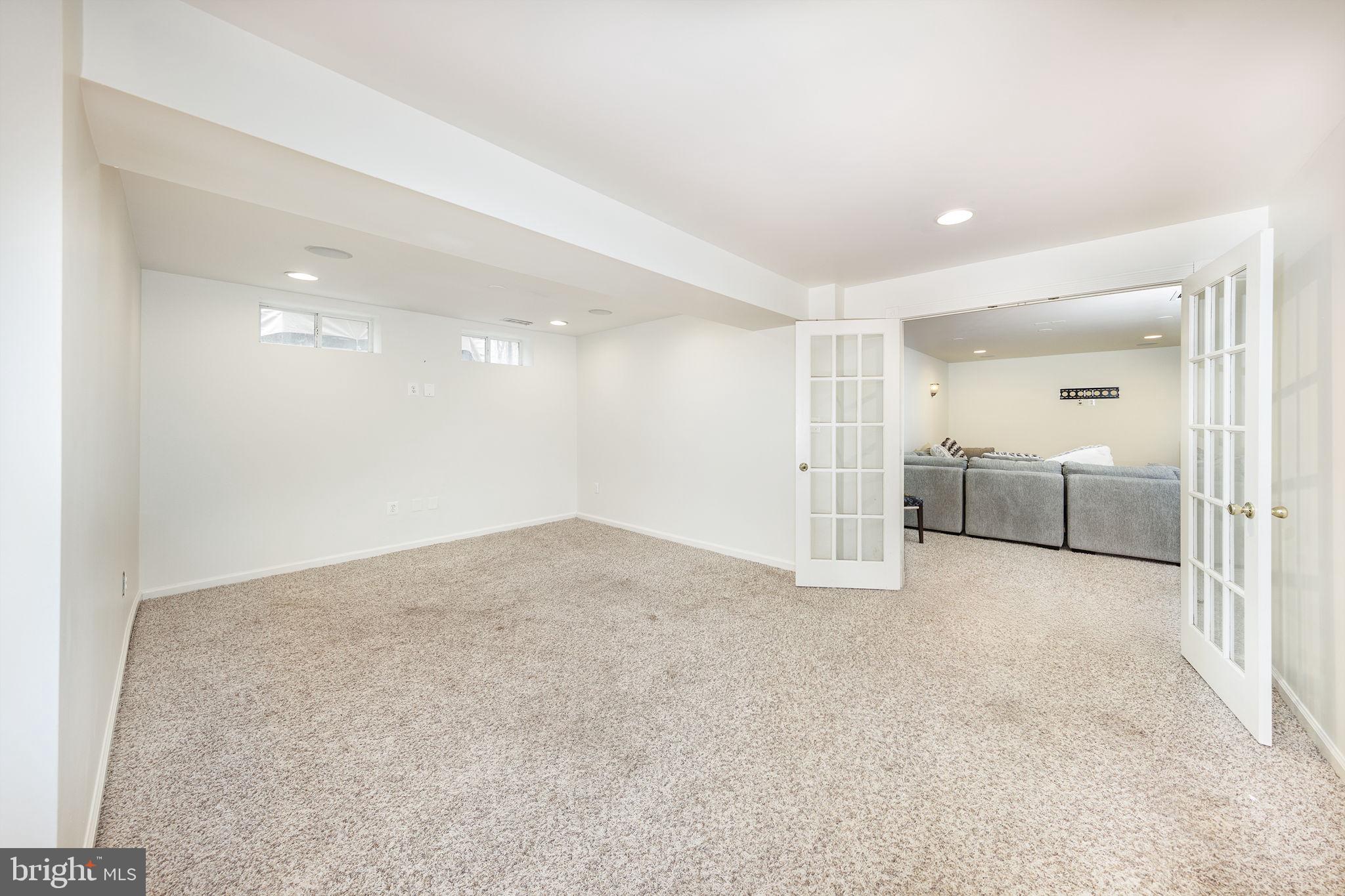 OAK VALLEY - Residential