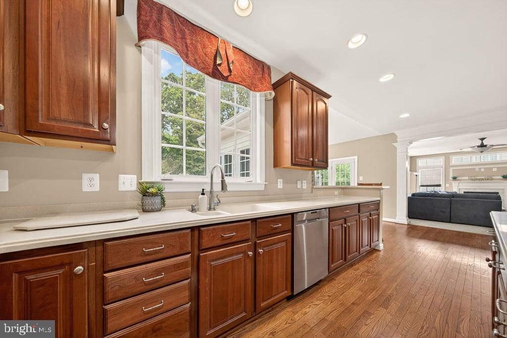 OAK VALLEY - Residential