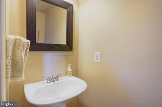 OAK VALLEY - Residential