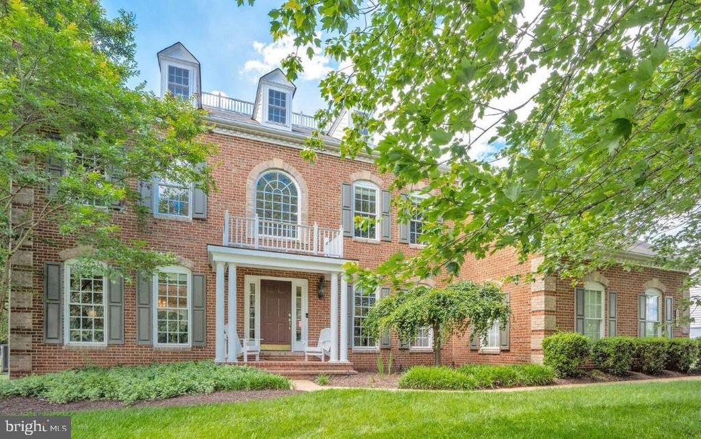 Photo of 5638 Lick River Lane, GAINESVILLE, VA 20155 (MLS # VAPW2112186)