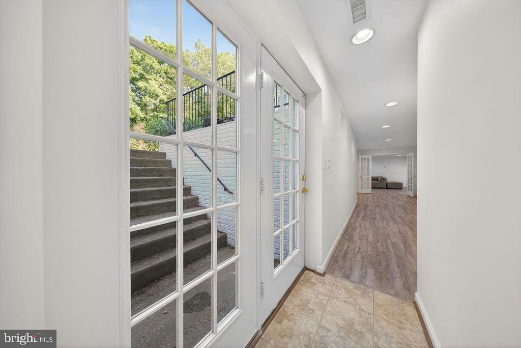 OAK VALLEY - Residential