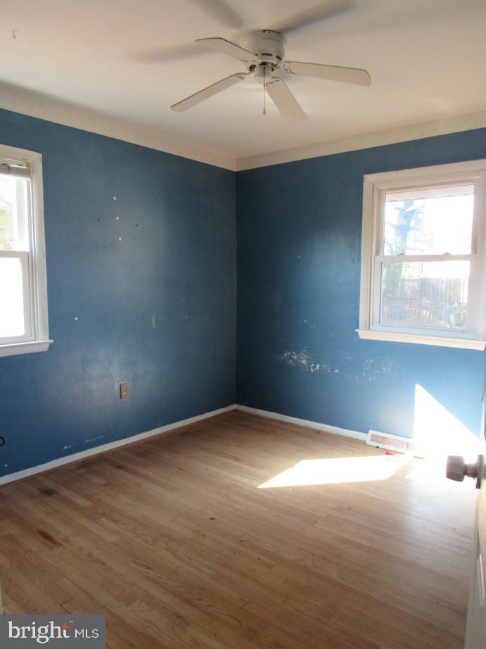 LAKESIDE VISTA - Residential