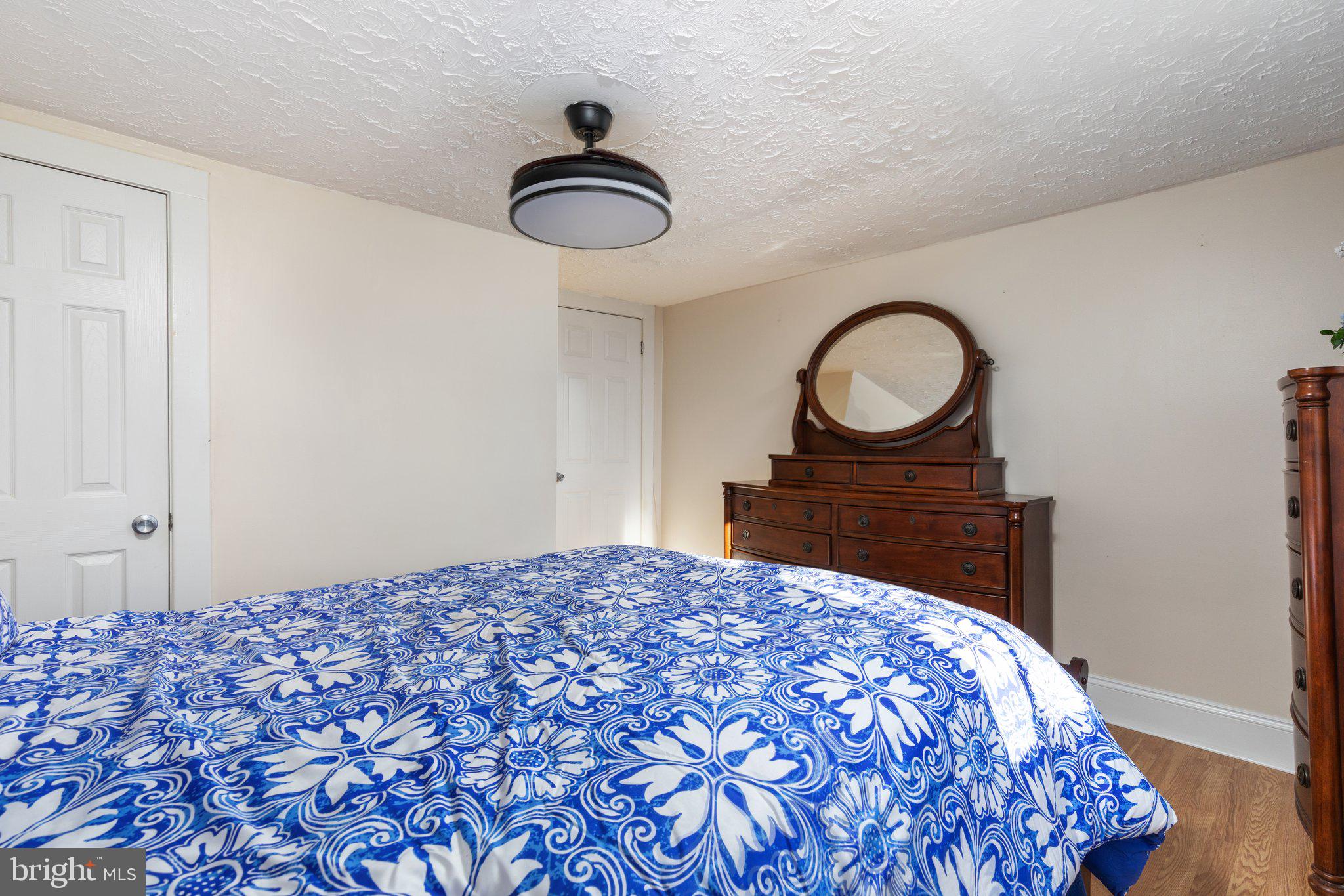 DAVIS STRASBURG - Residential