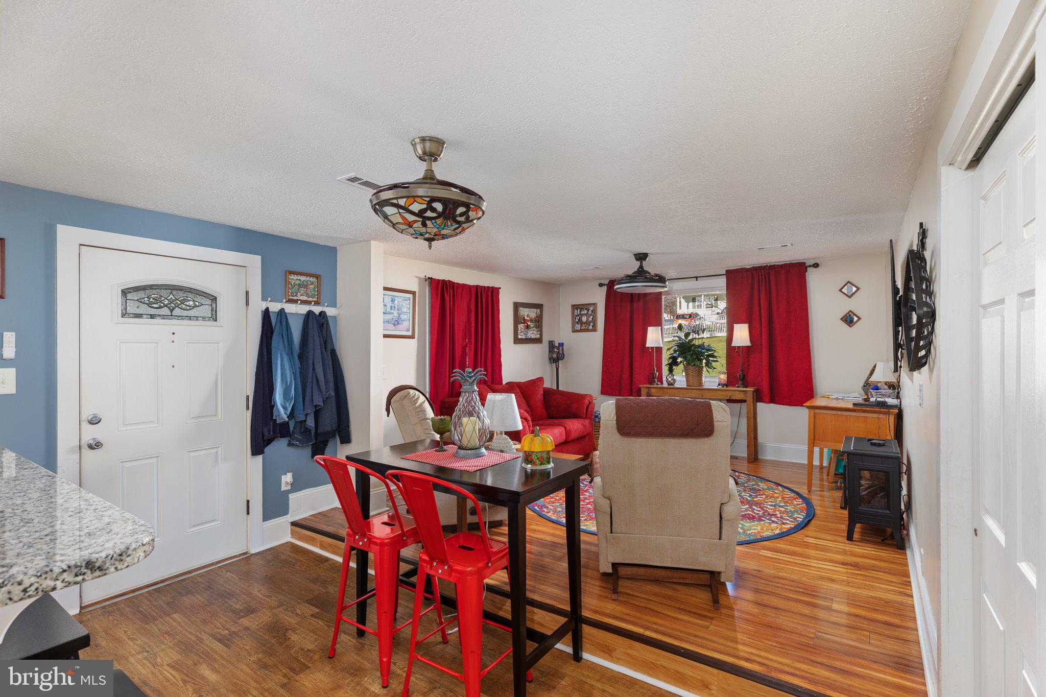 DAVIS STRASBURG - Residential