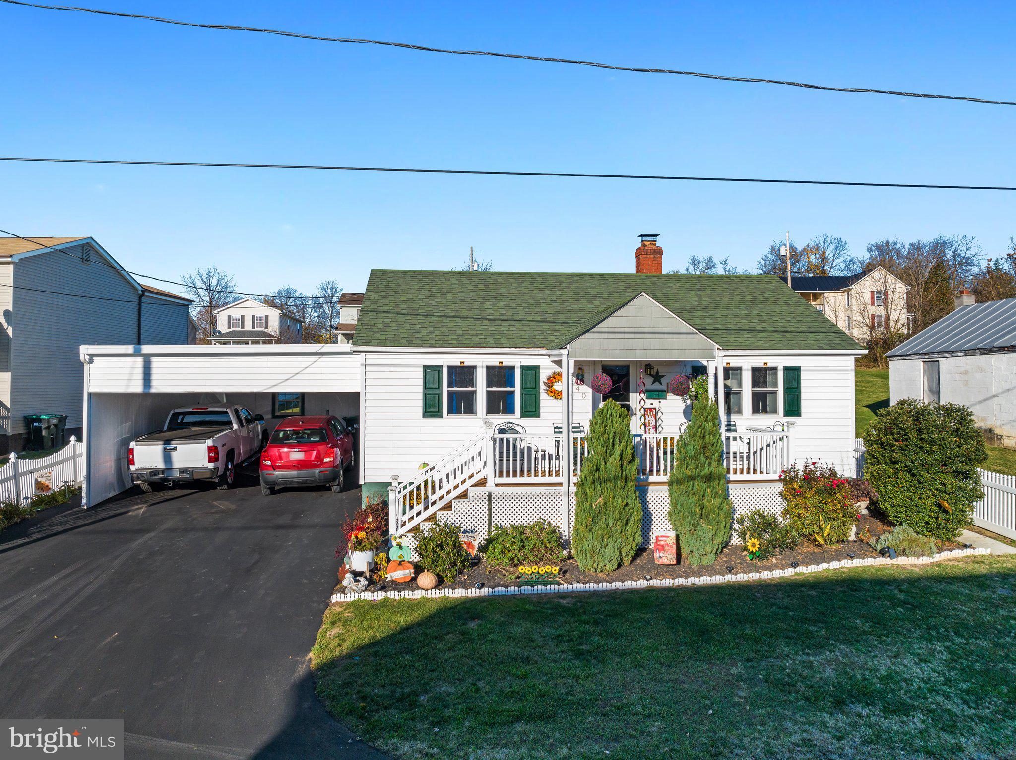 DAVIS STRASBURG - Residential