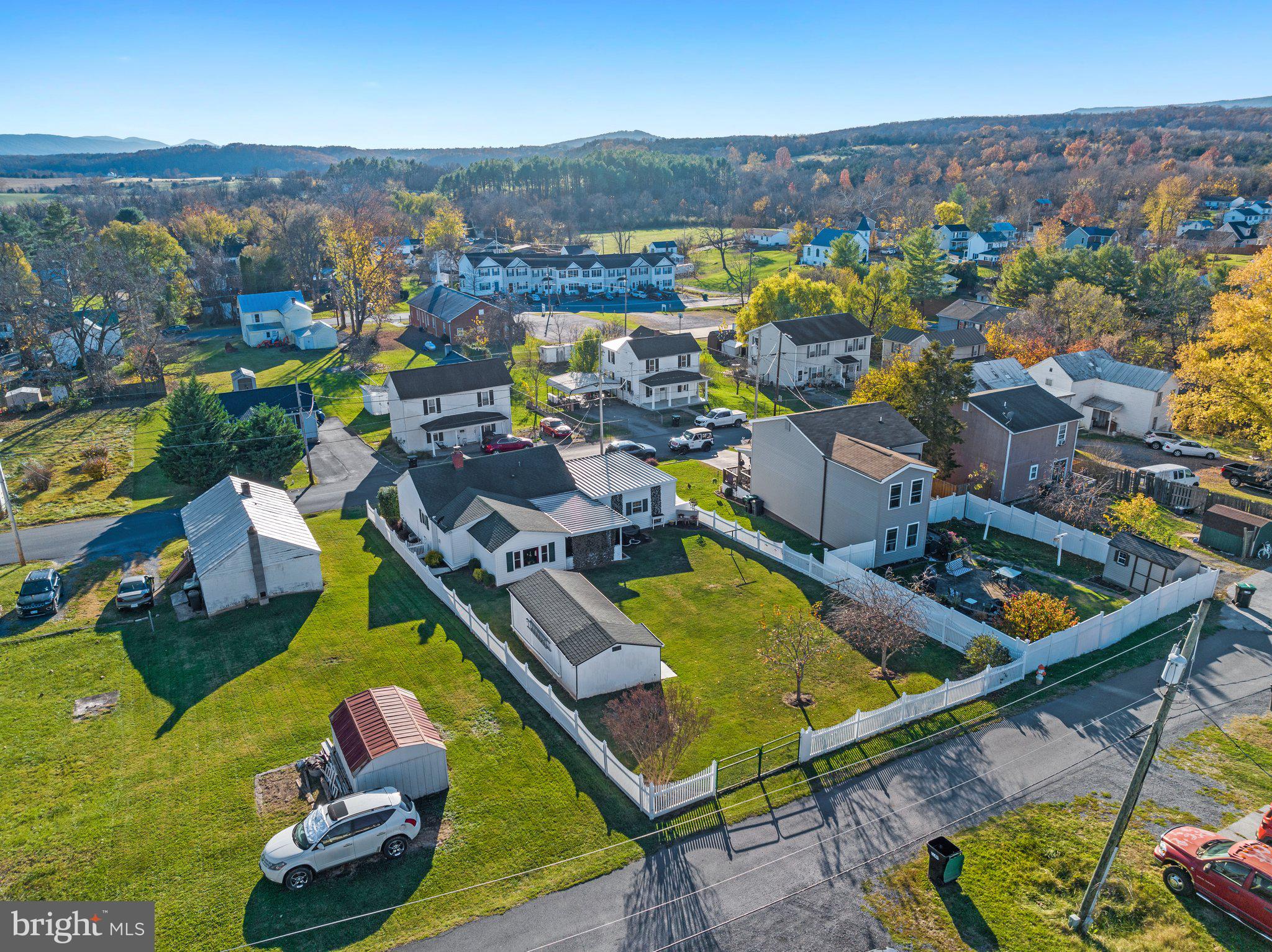 DAVIS STRASBURG - Residential