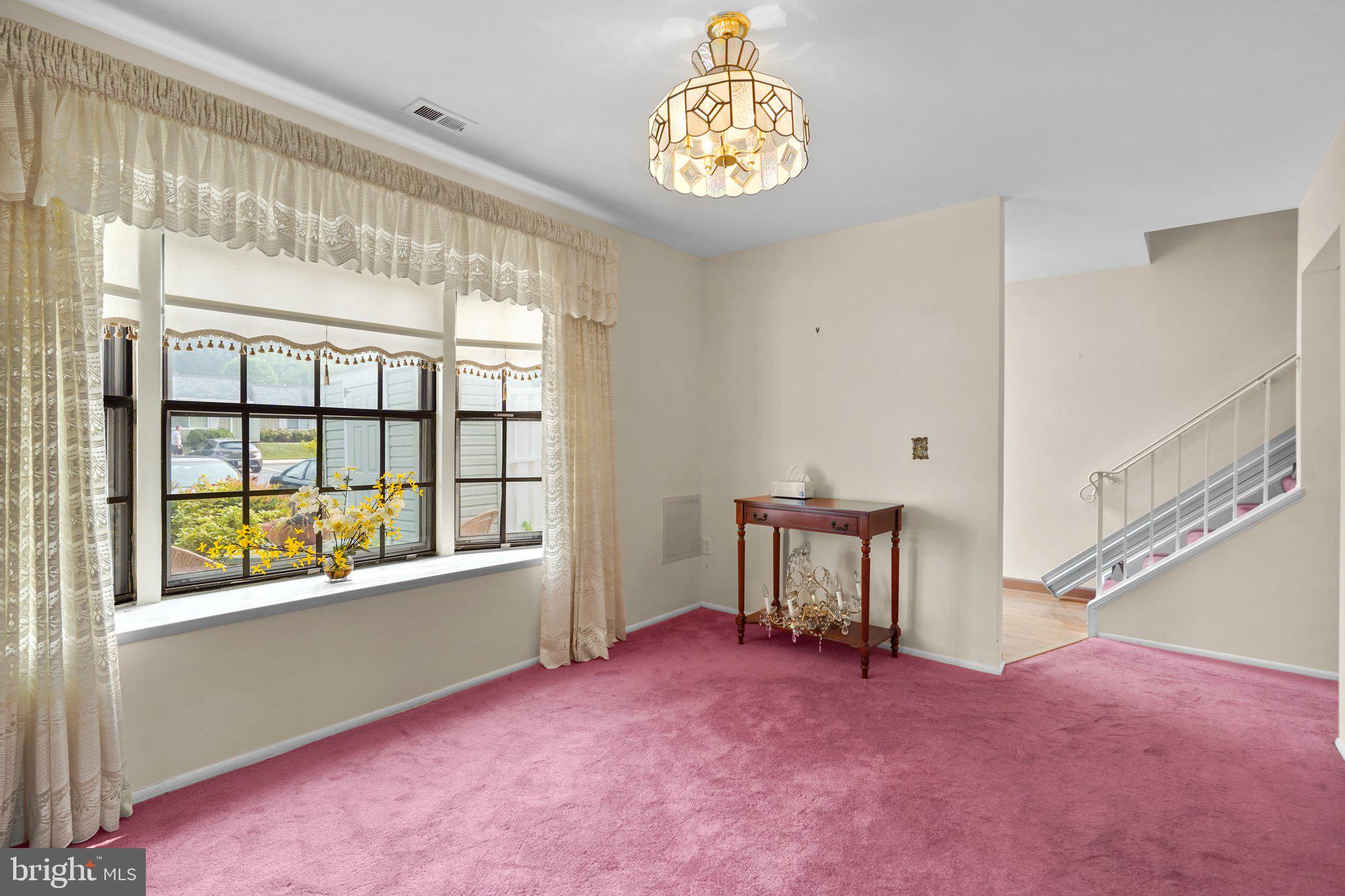 LEISURE WORLD - Residential