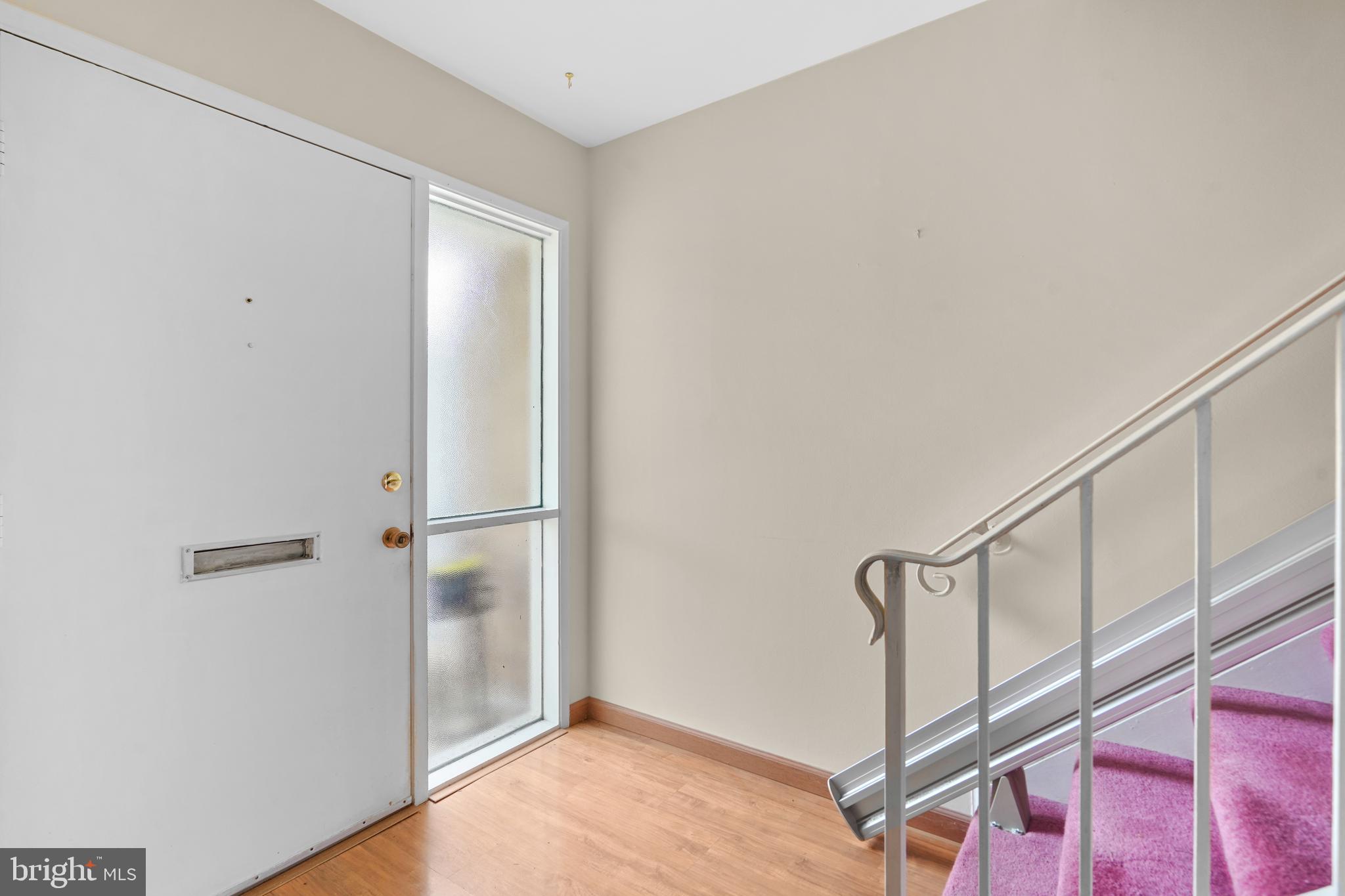 LEISURE WORLD - Residential