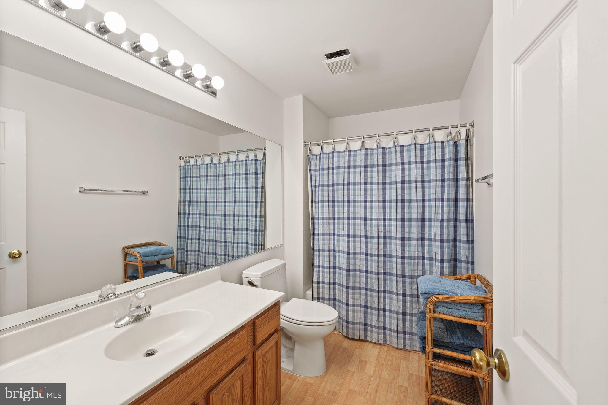 EXETER - Residential