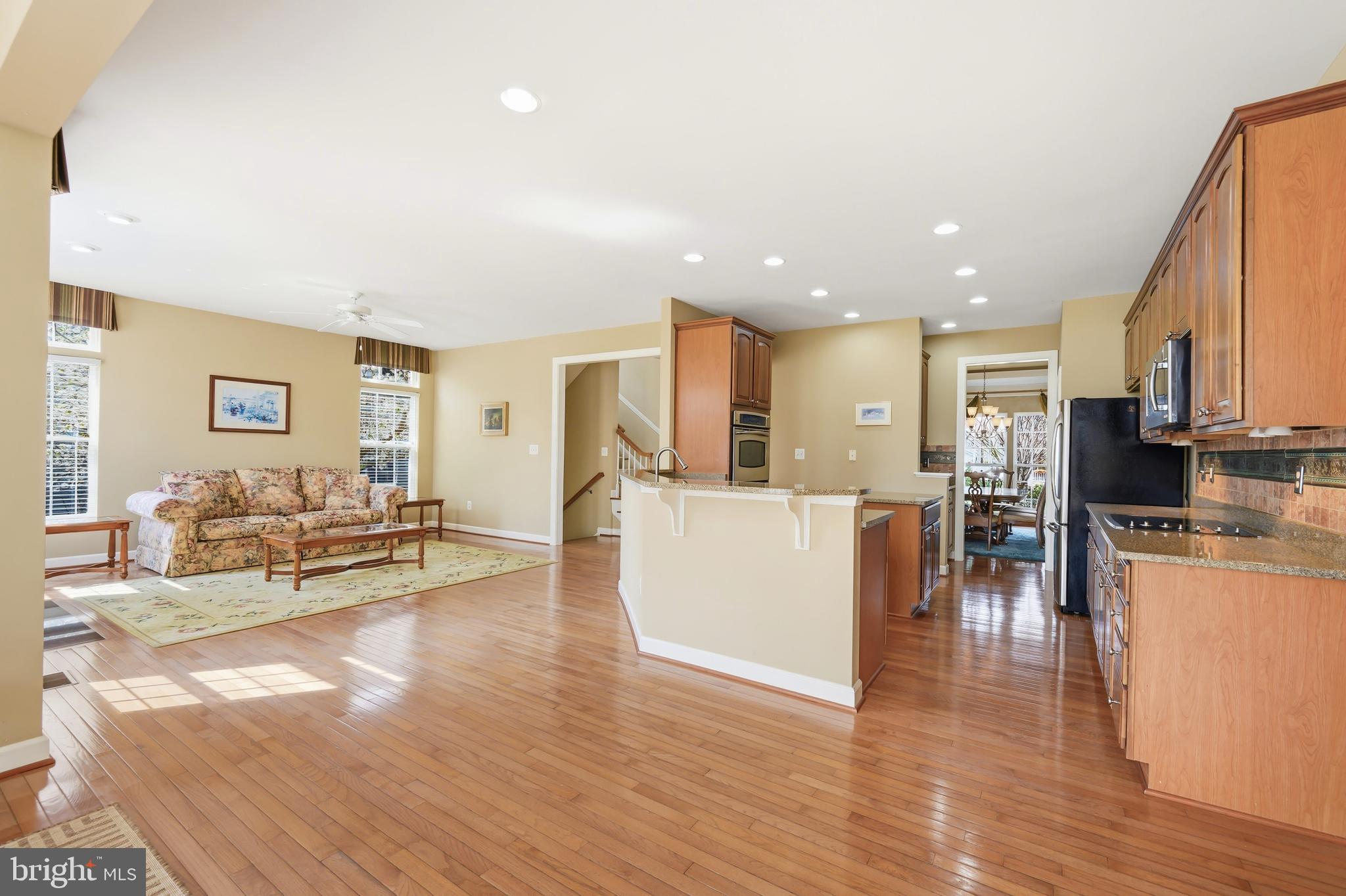 COVENTRY FARMS - Residential