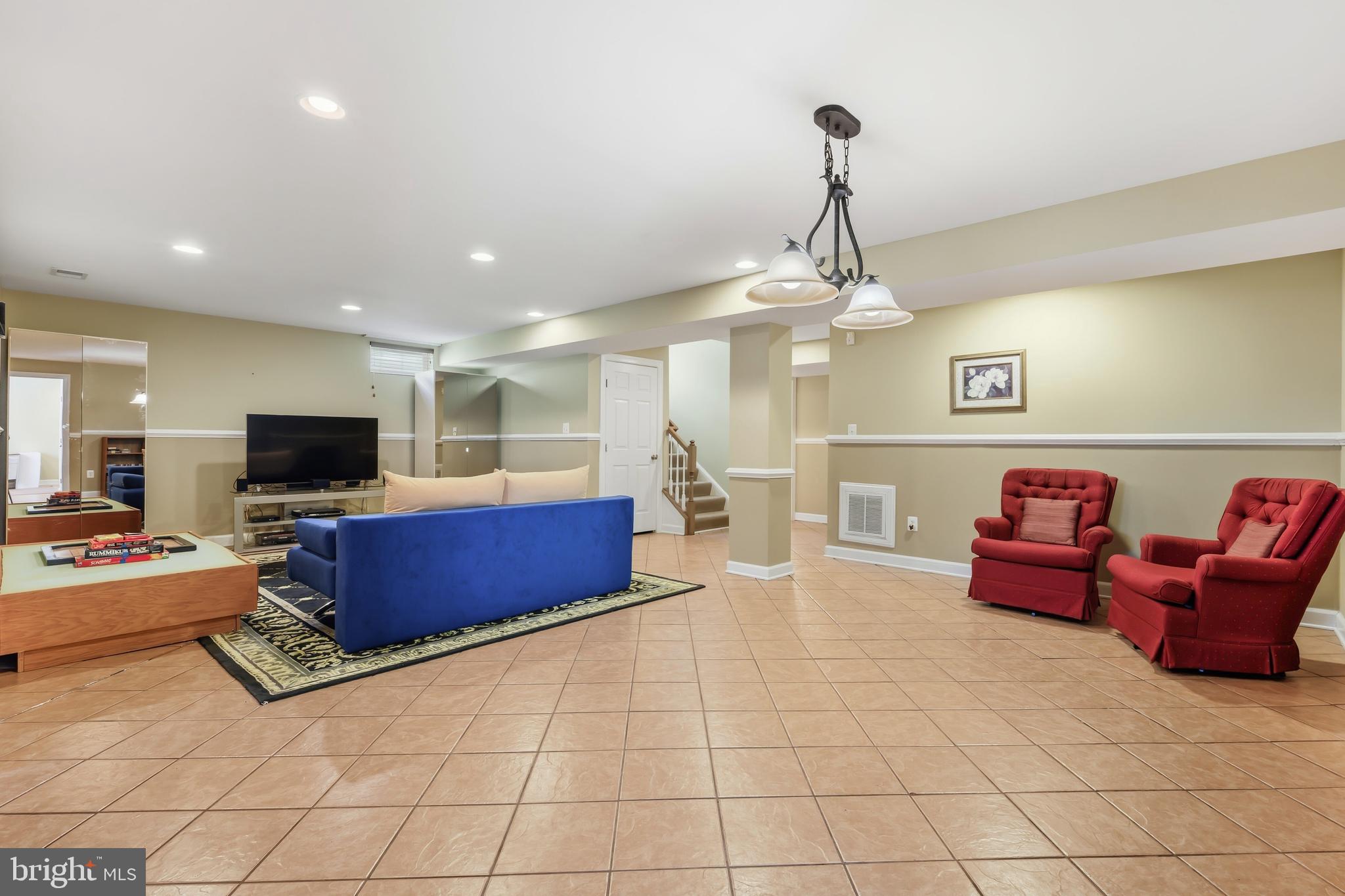 COVENTRY FARMS - Residential