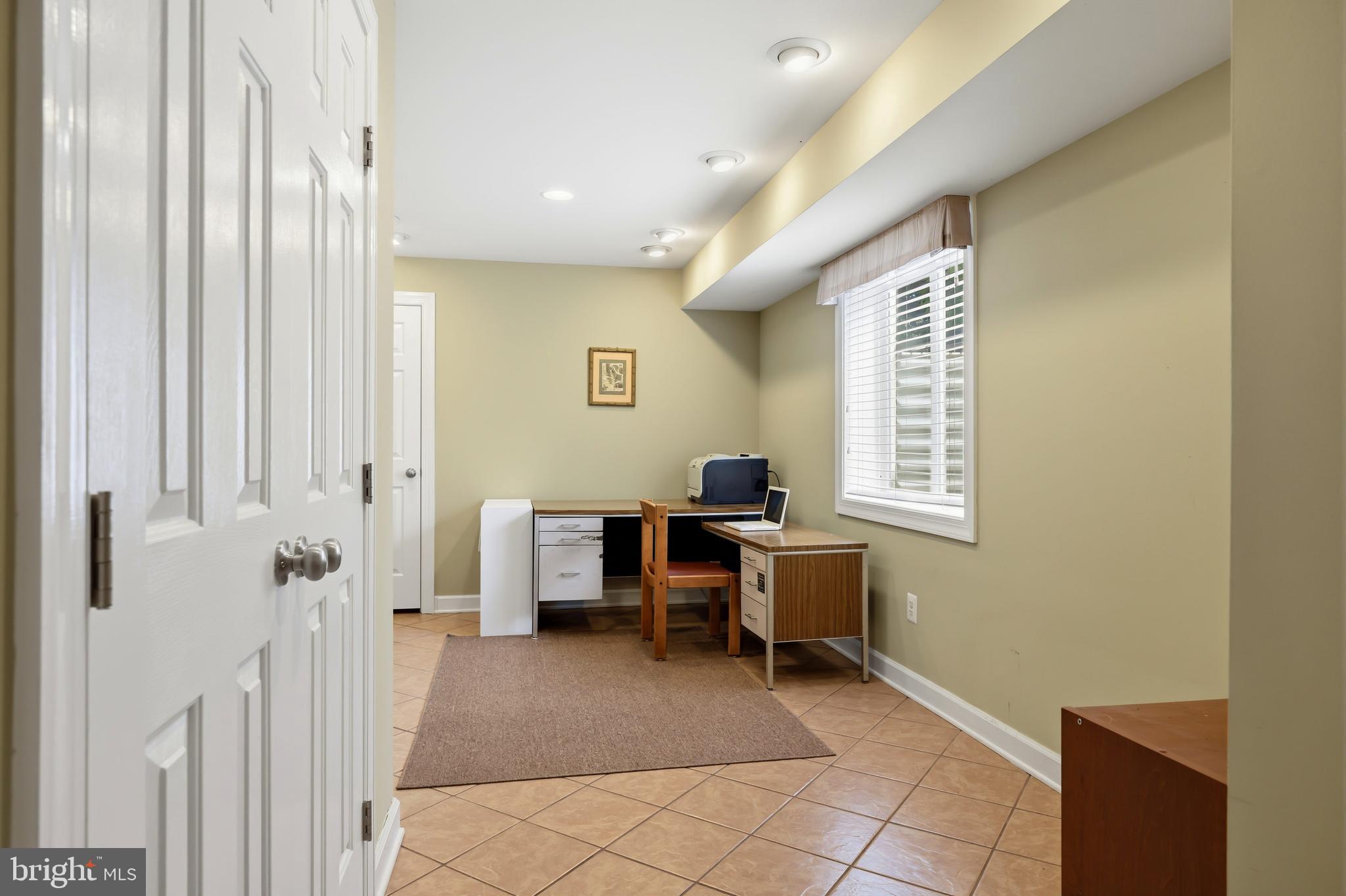 COVENTRY FARMS - Residential