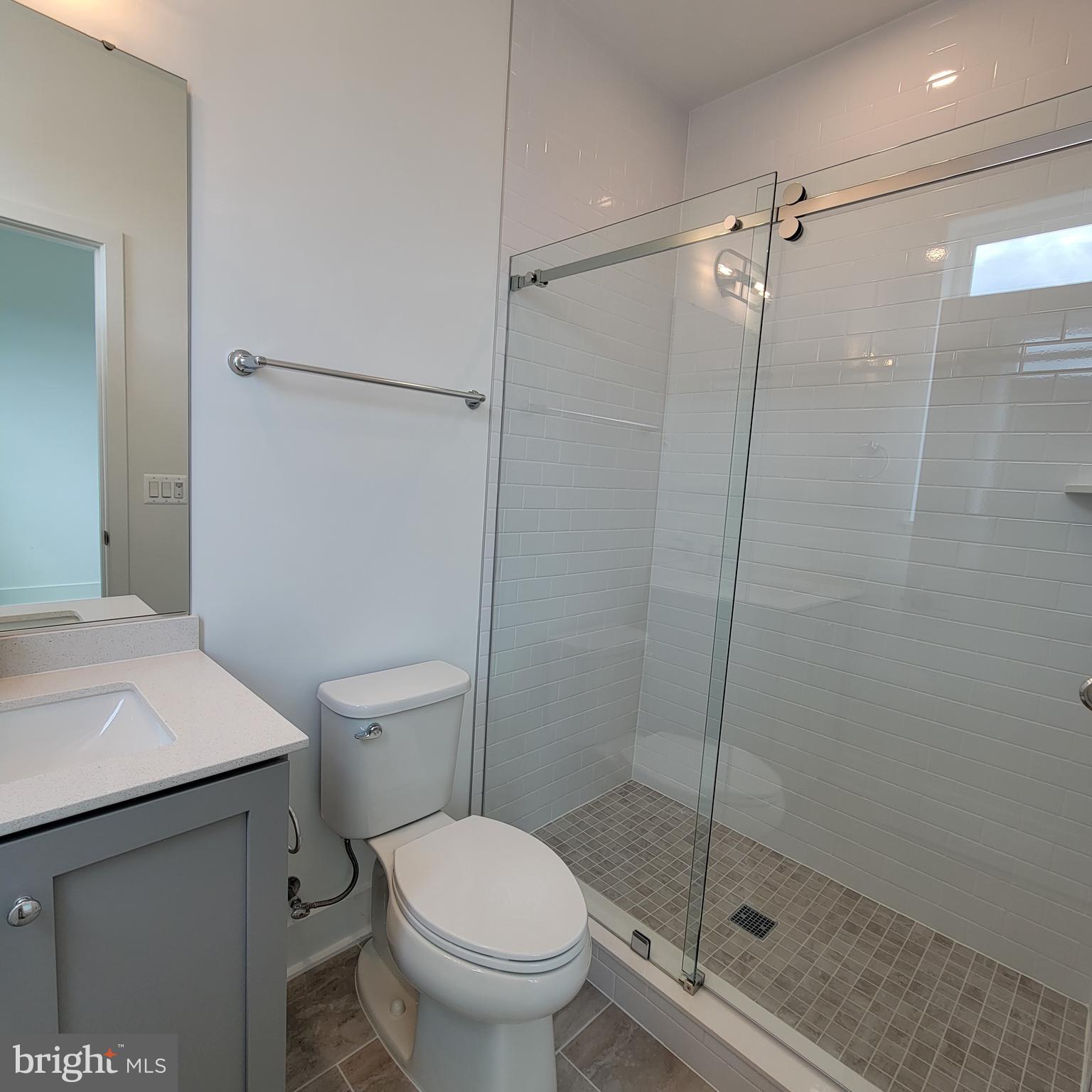 TYSONS RIDGE - Residential Lease