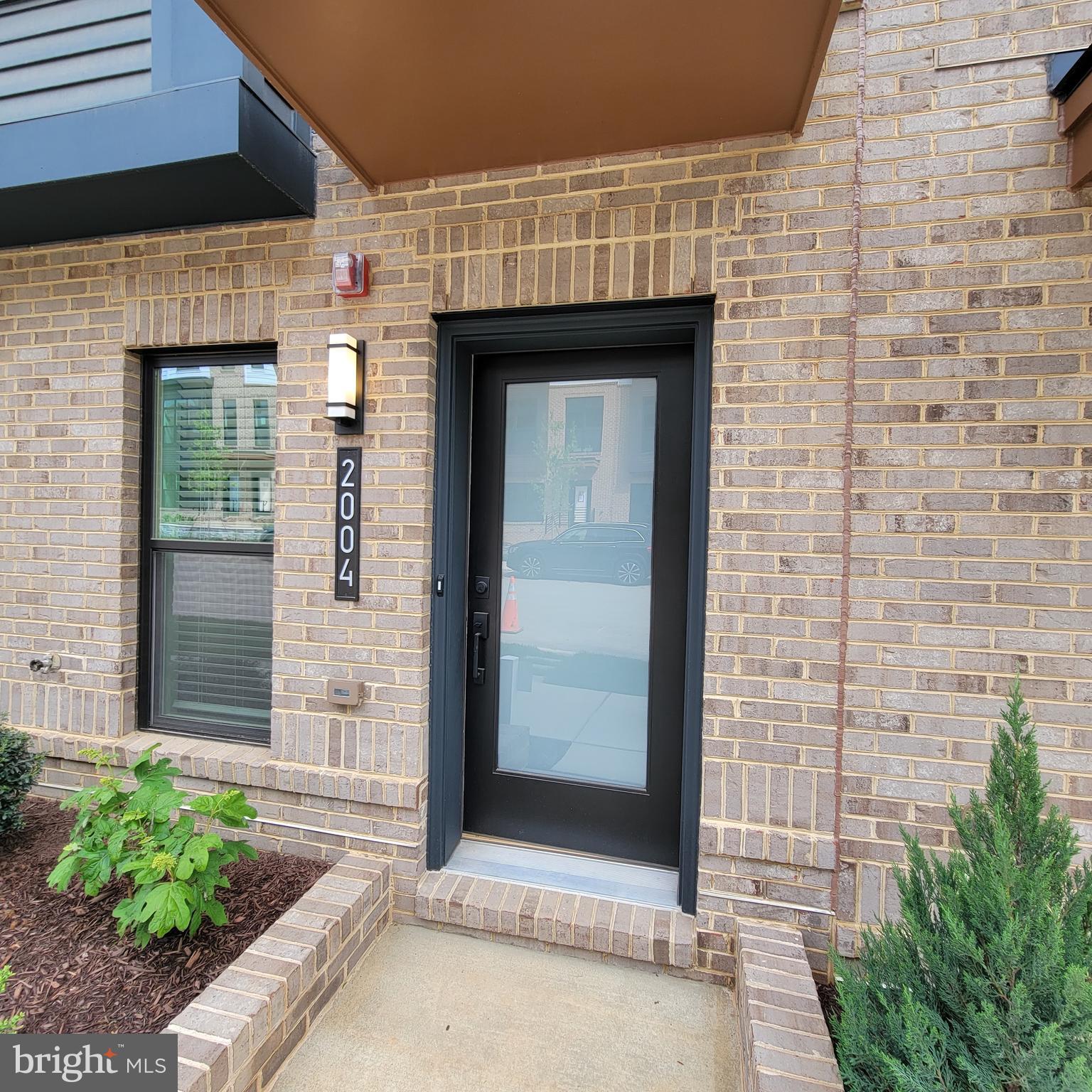 TYSONS RIDGE - Residential Lease