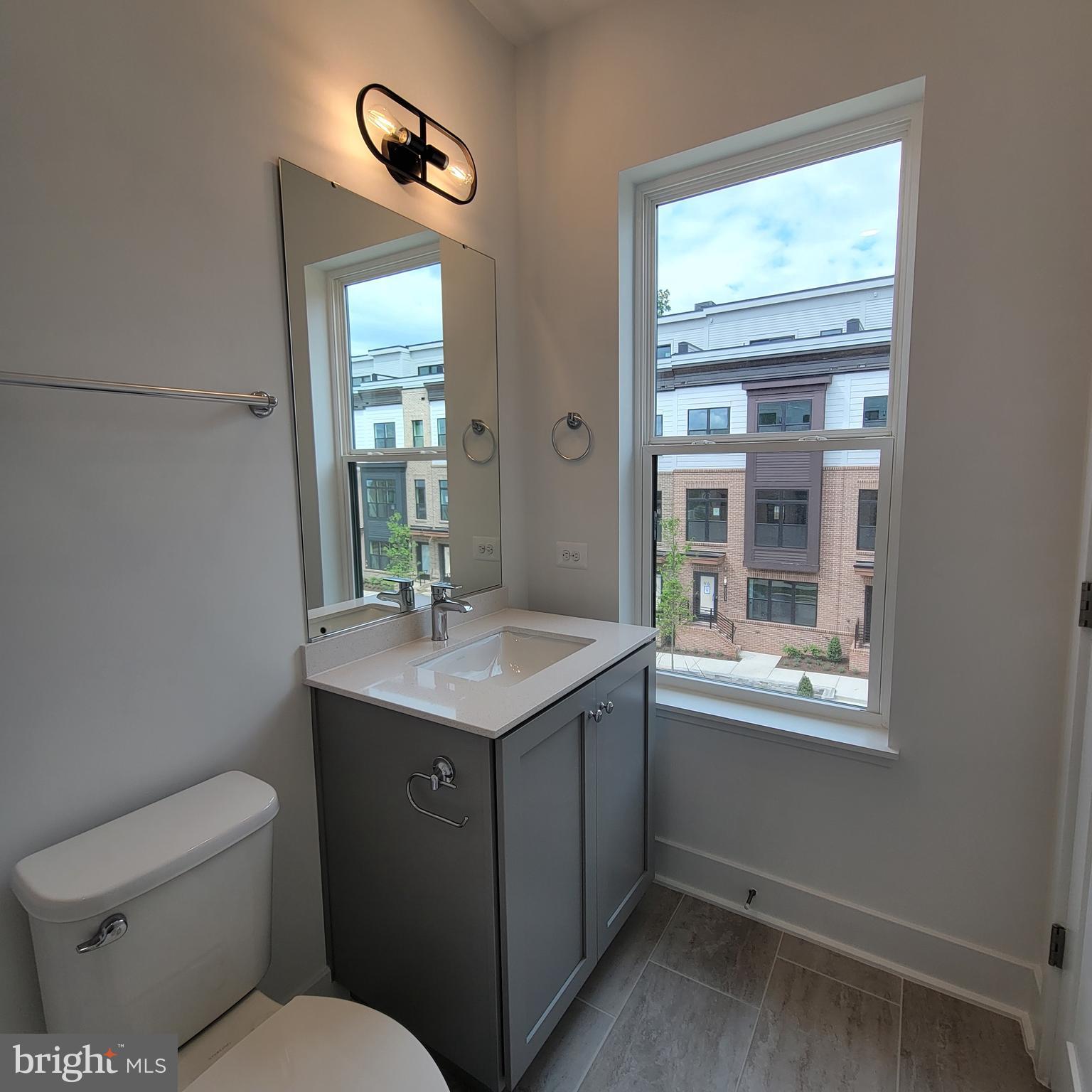 TYSONS RIDGE - Residential Lease