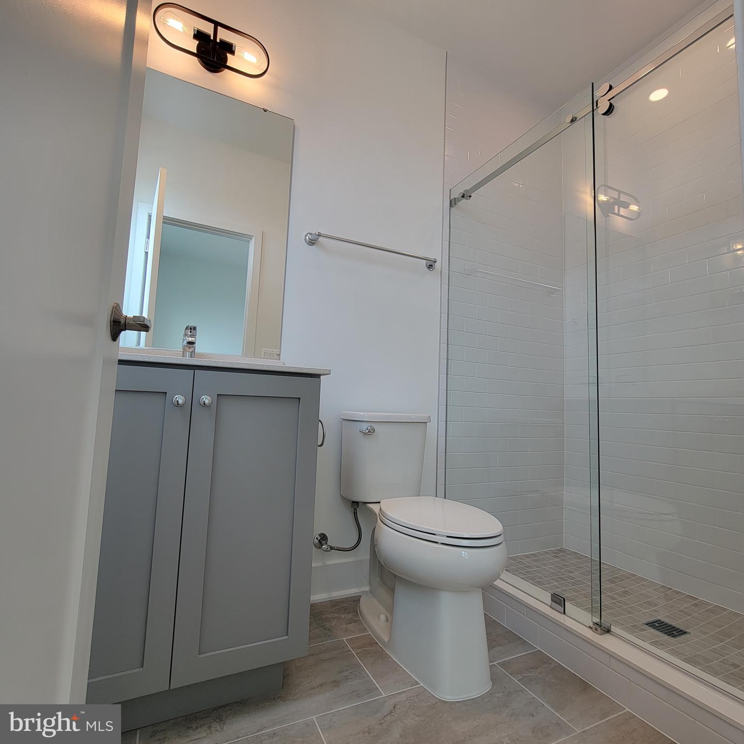 TYSONS RIDGE - Residential Lease