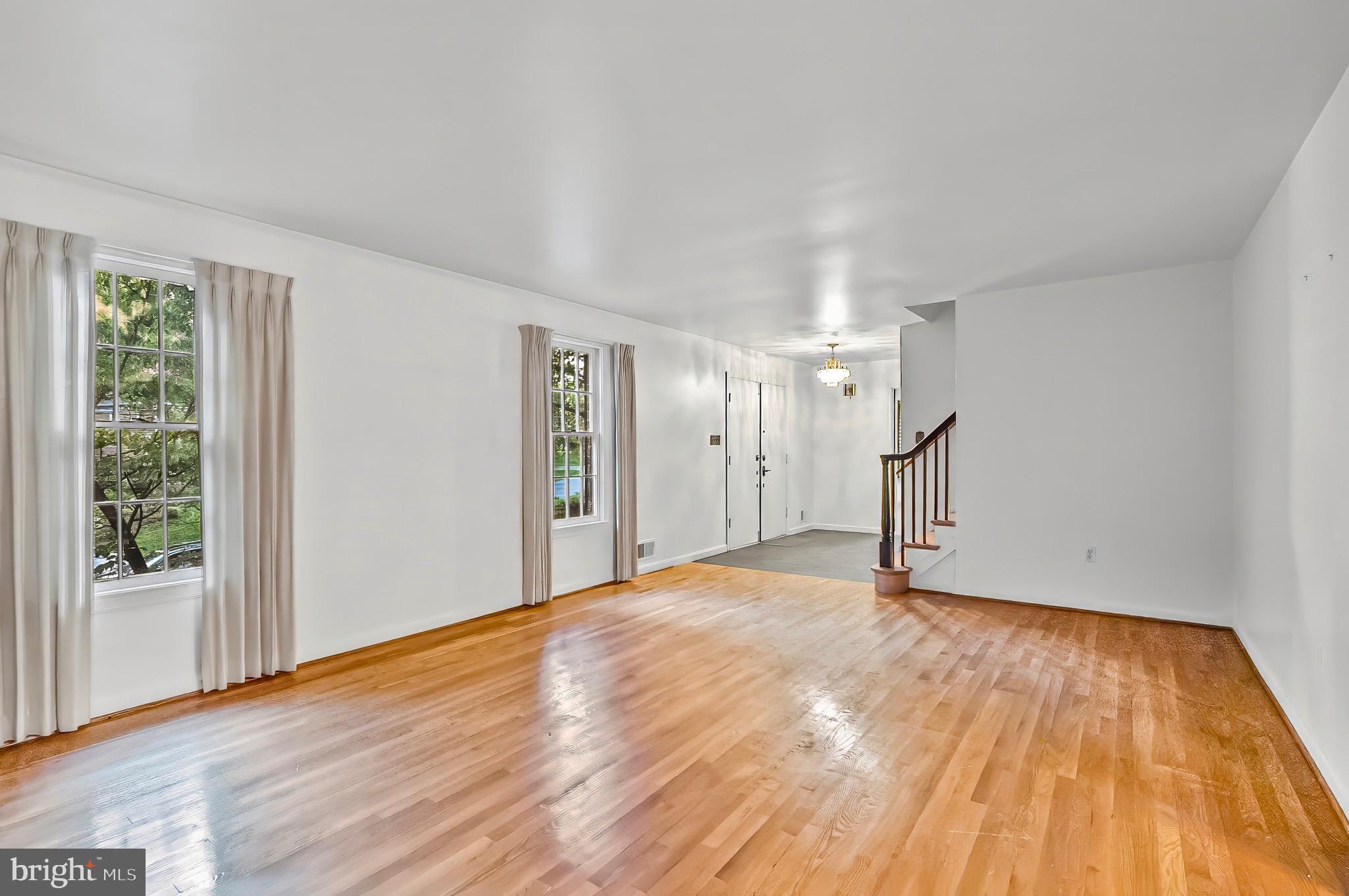 NORTH SPRINGBROOK - Residential