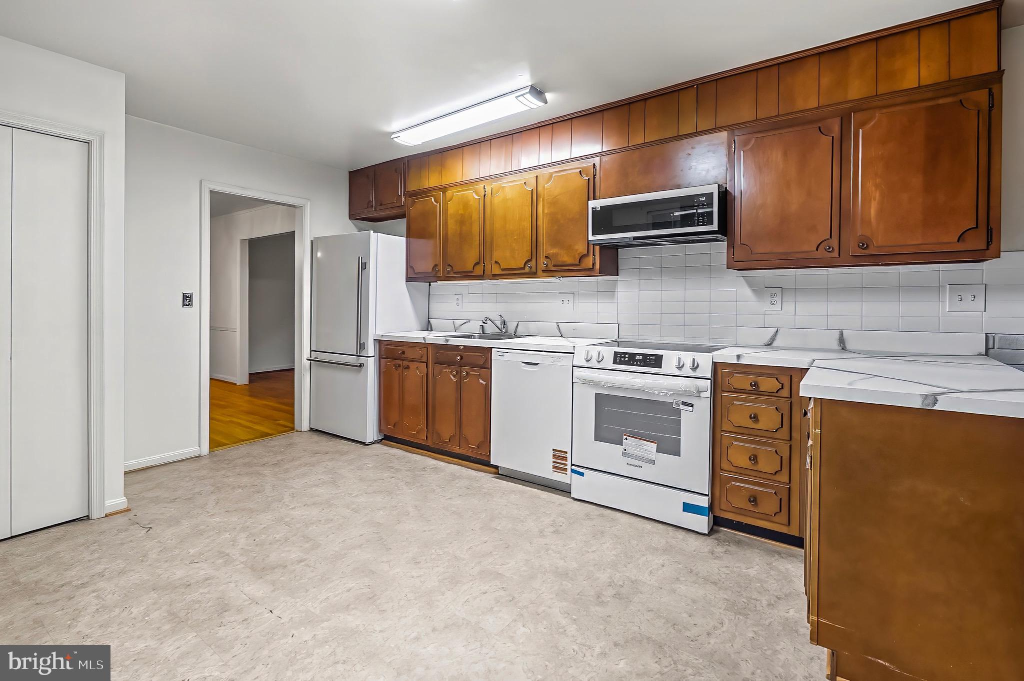 NORTH SPRINGBROOK - Residential