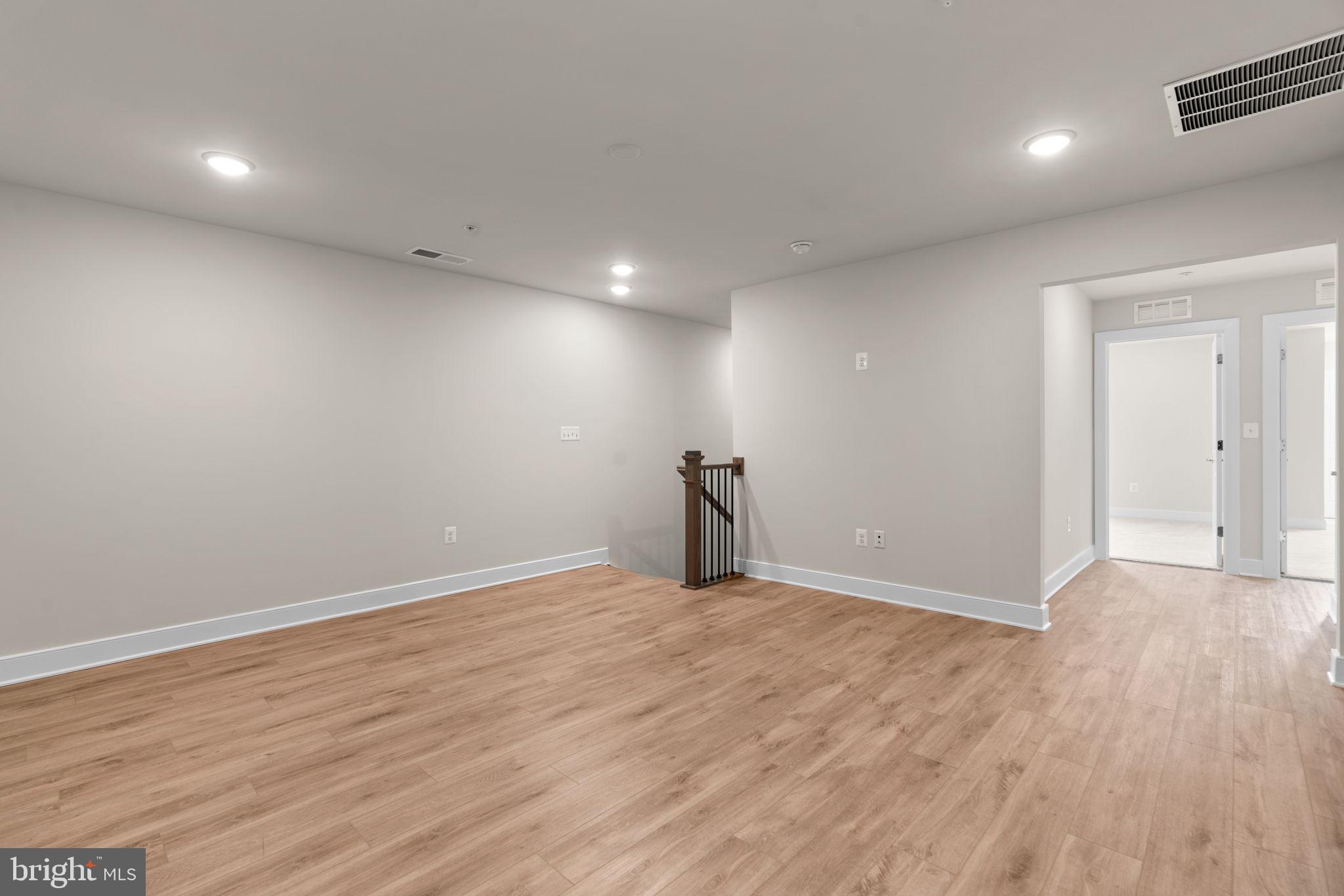 MAPLE LAWN - Residential